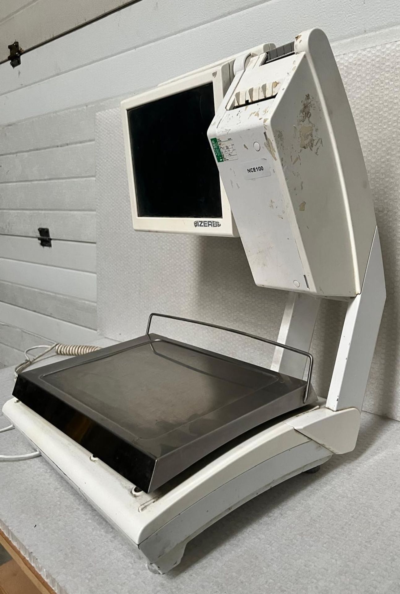 1 x Bizerba KH800 Retail Scales - PC Bases Scales with a 15KG Capacity, Colour Screen and Label - Image 4 of 7