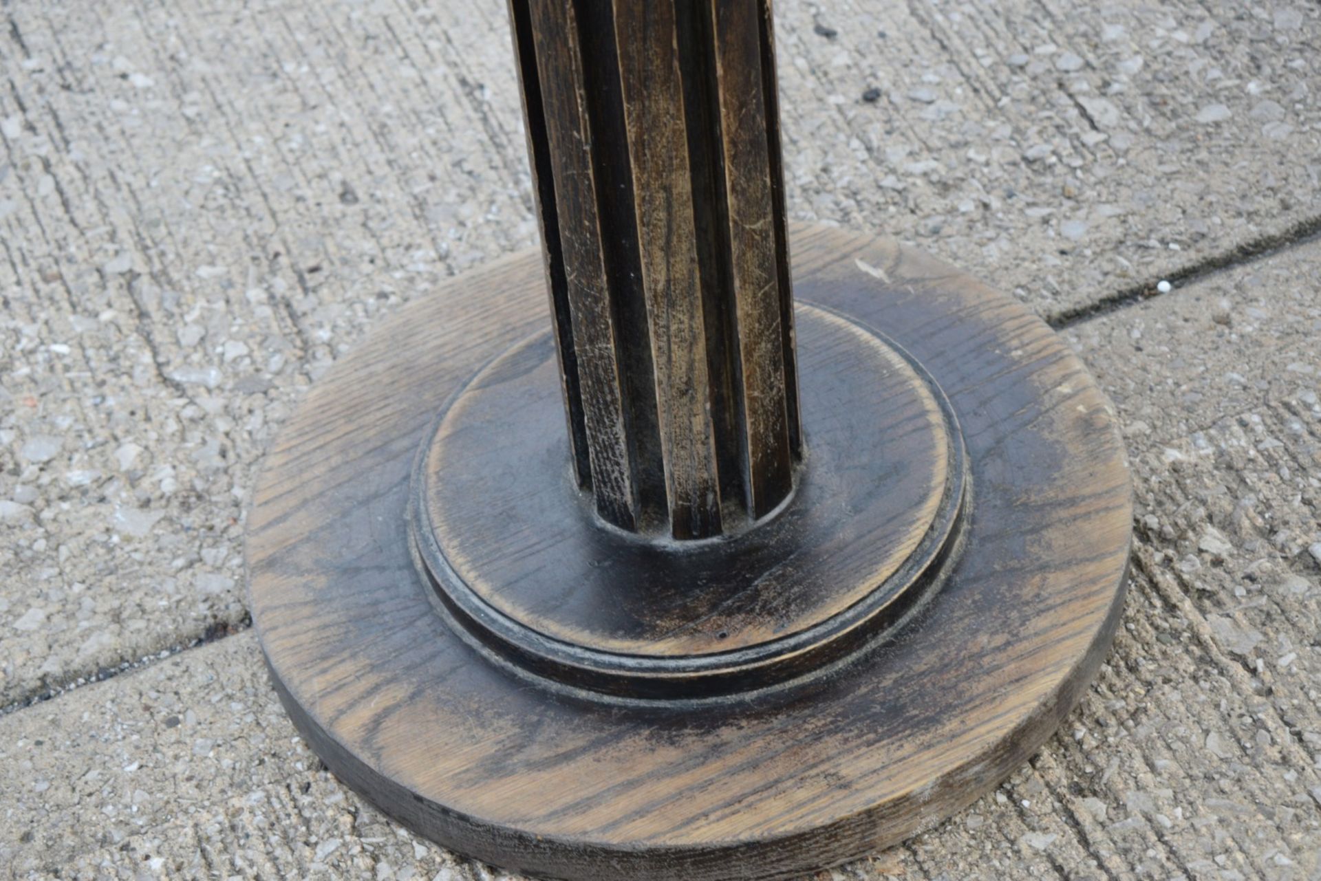 1 x Restaurant Dining Table - Rectangular Oak Top with Wooden Twin Column Pedestal Base - Image 6 of 8