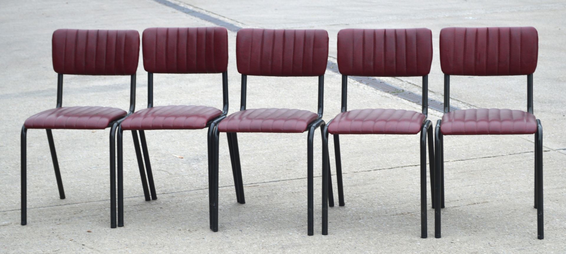 6 x Vintage Red Ribbed Style Faux Leather Dining Chairs - Dimensions: H80 x W43 x D45 cms - Image 5 of 8