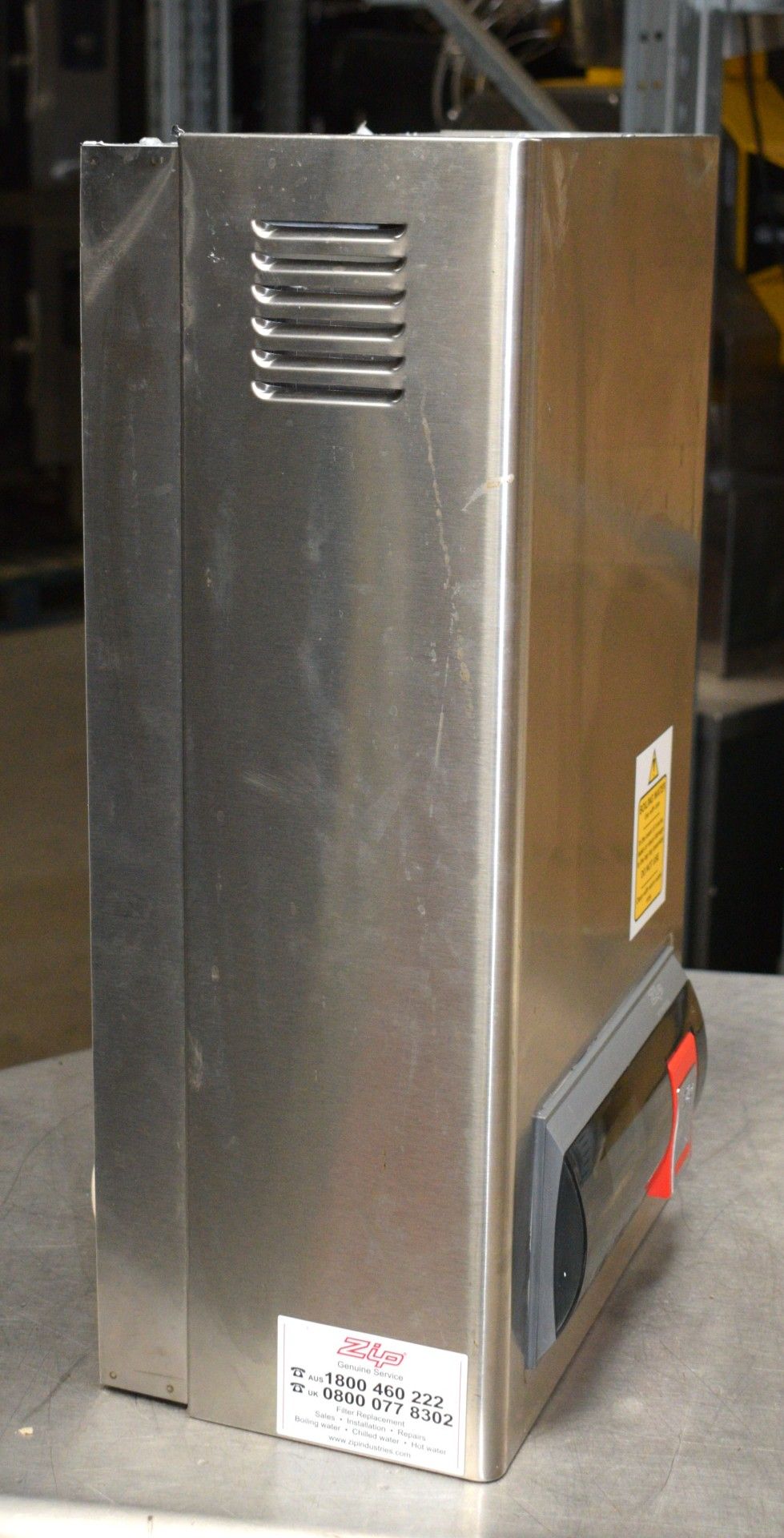1 x Zip Hydroboil Instant Hot Water Boiler Featuring a Stainless Steel Finish - Image 4 of 6