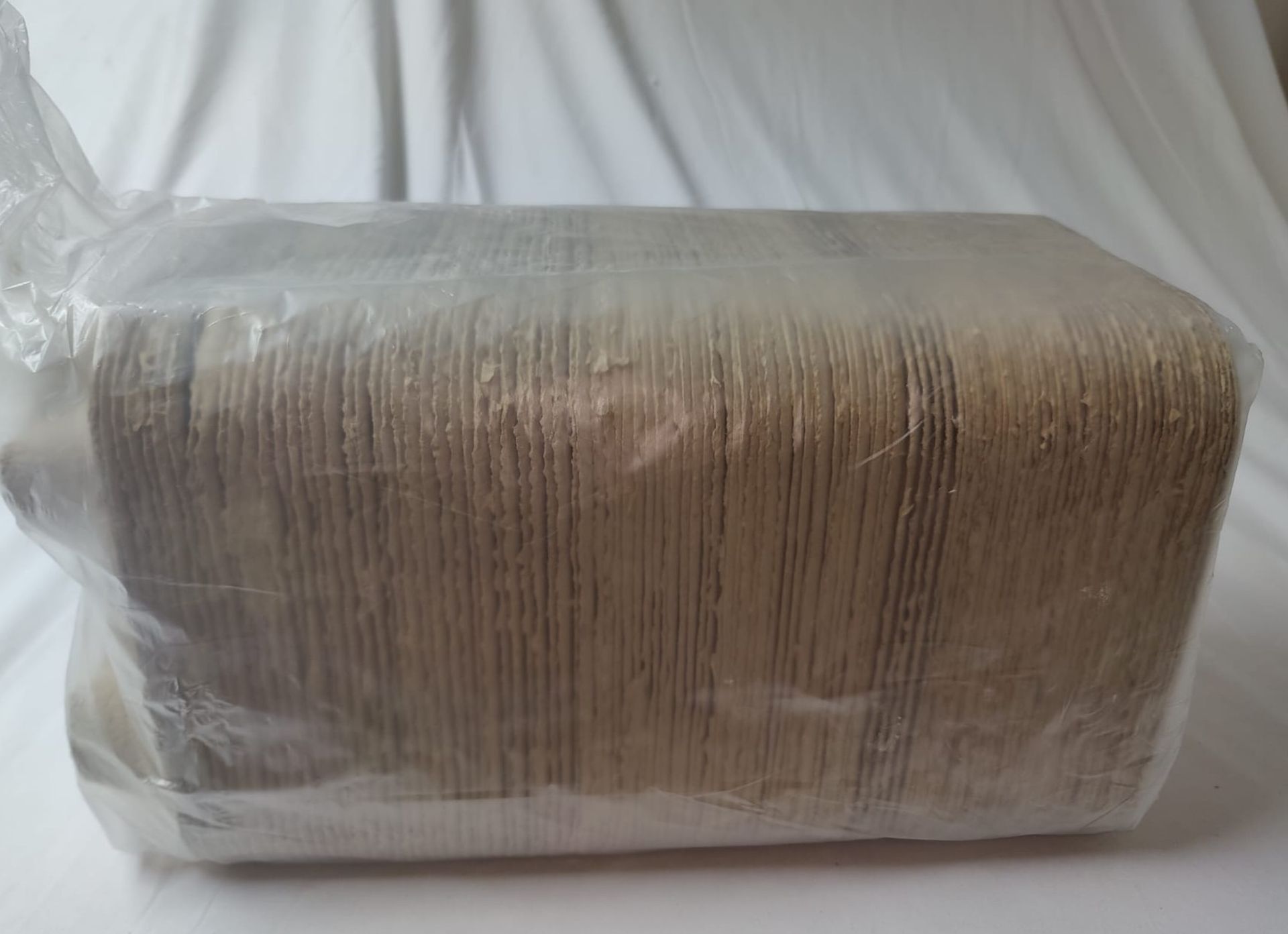 1 x Large Pack of Cardboard 4 Cup Holders - New / Sealed - Image 2 of 5