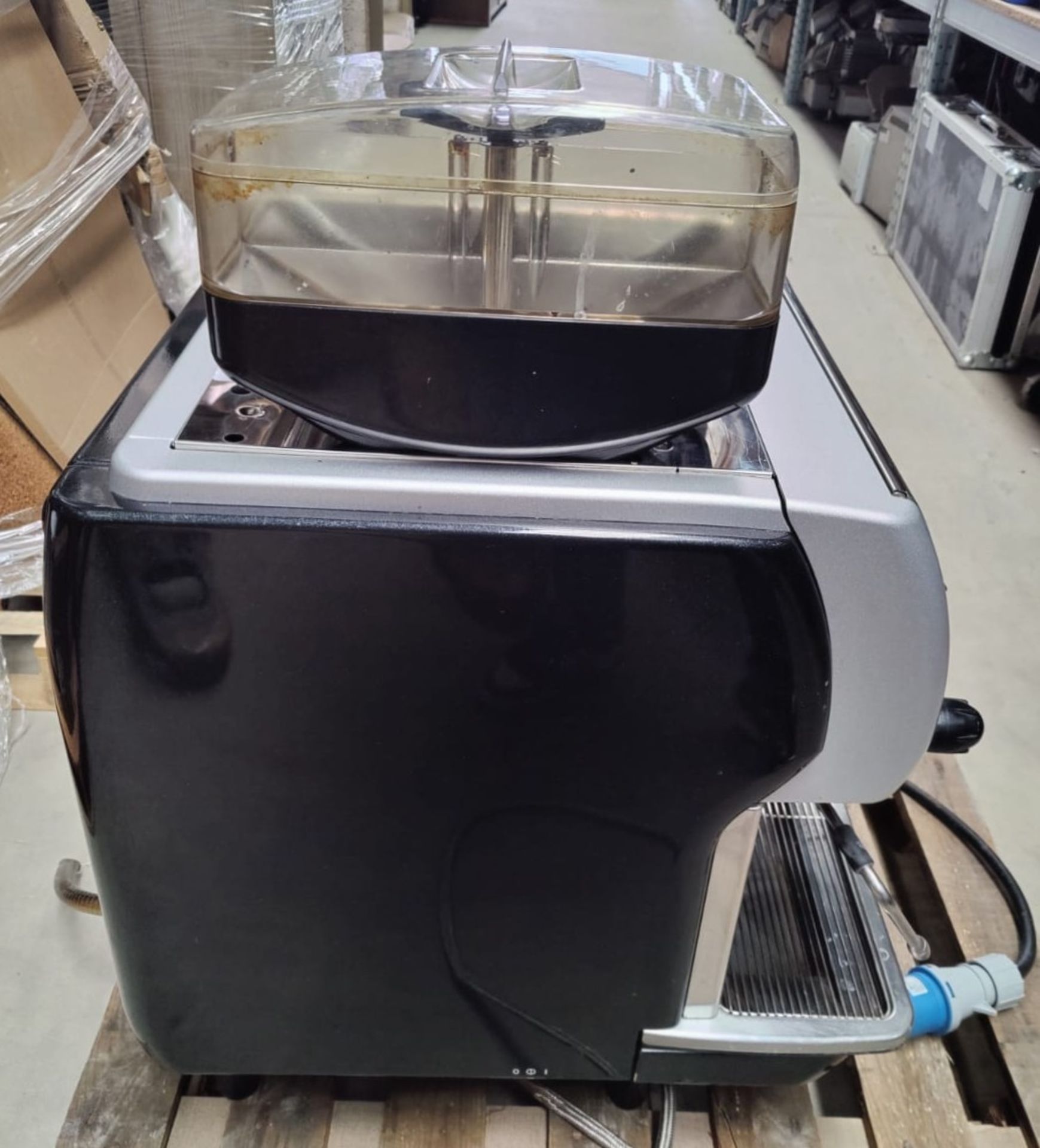 1 x LaCimbali S54 Dolcevita S/100 Commercial Bean to Cup Espresso Coffee Machine - Image 3 of 18