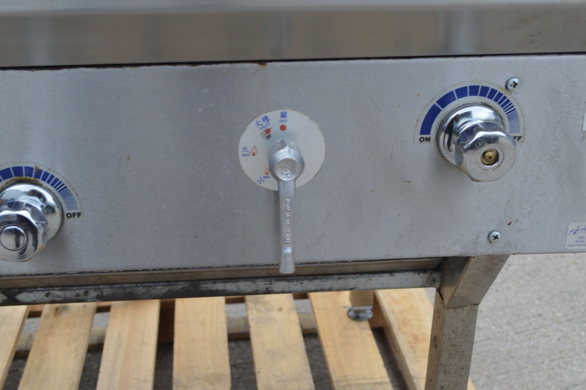 1 x ACK Heavy Duty Two Burner Wok Range Cooker - Natural Gas - Manufactured in 2023 - Image 2 of 18