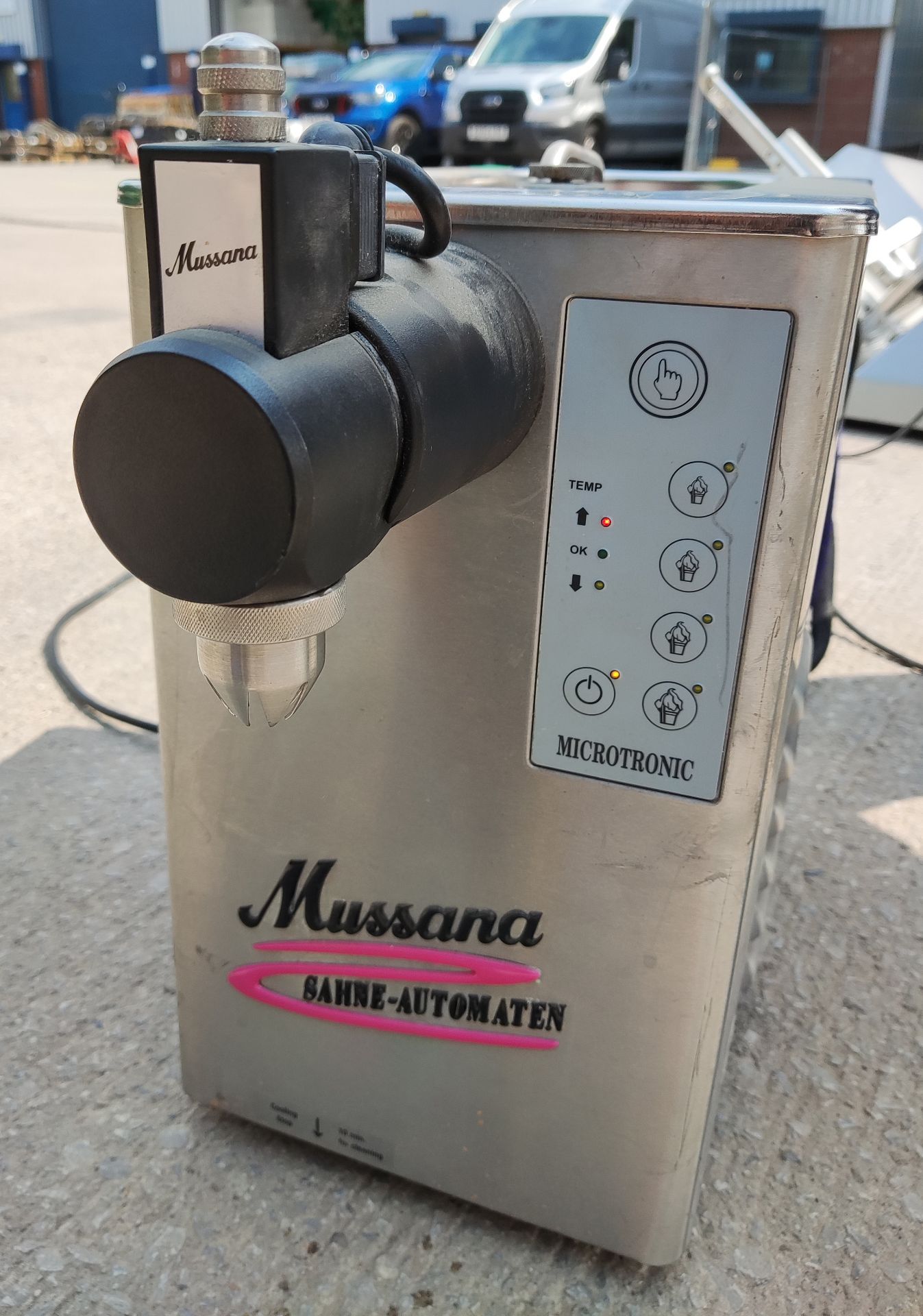 1 x HANS KRATT Mussana Pony Whipped Cream Machine - RRP £2,699.00 - Image 13 of 14