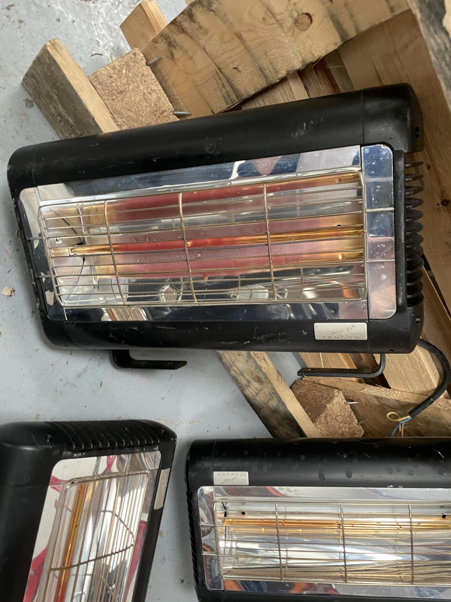 7 x Tansun Sorrento Infrared Outdoor Table Heaters - 2000w 230v IP25  - Model 220IP - RRP £2,000 - Image 5 of 9