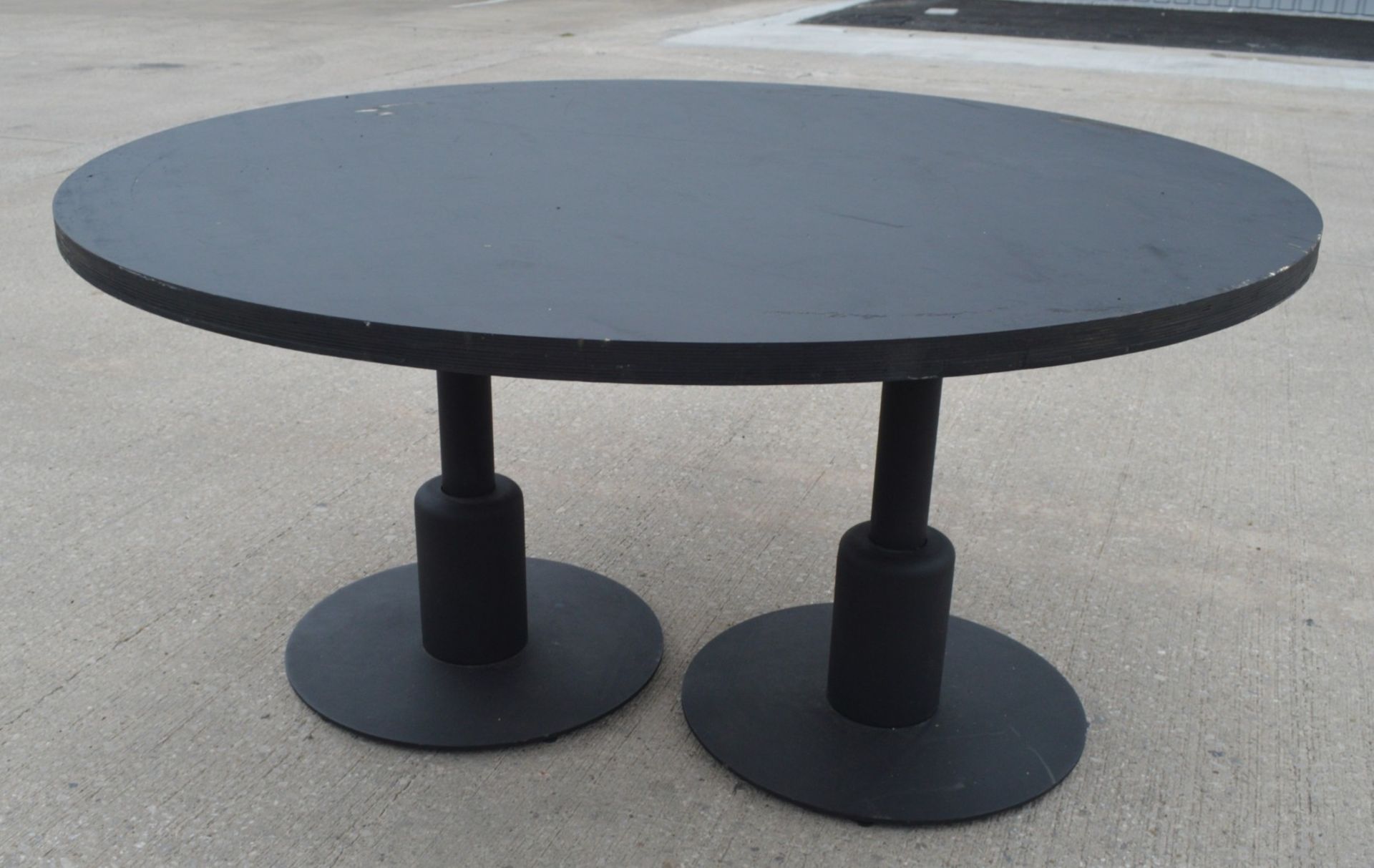 1 x Restaurant Dining Table Featuring a Twin Pedestal Base - Dimensions: H75 x W150 x D150 cms - Image 2 of 4