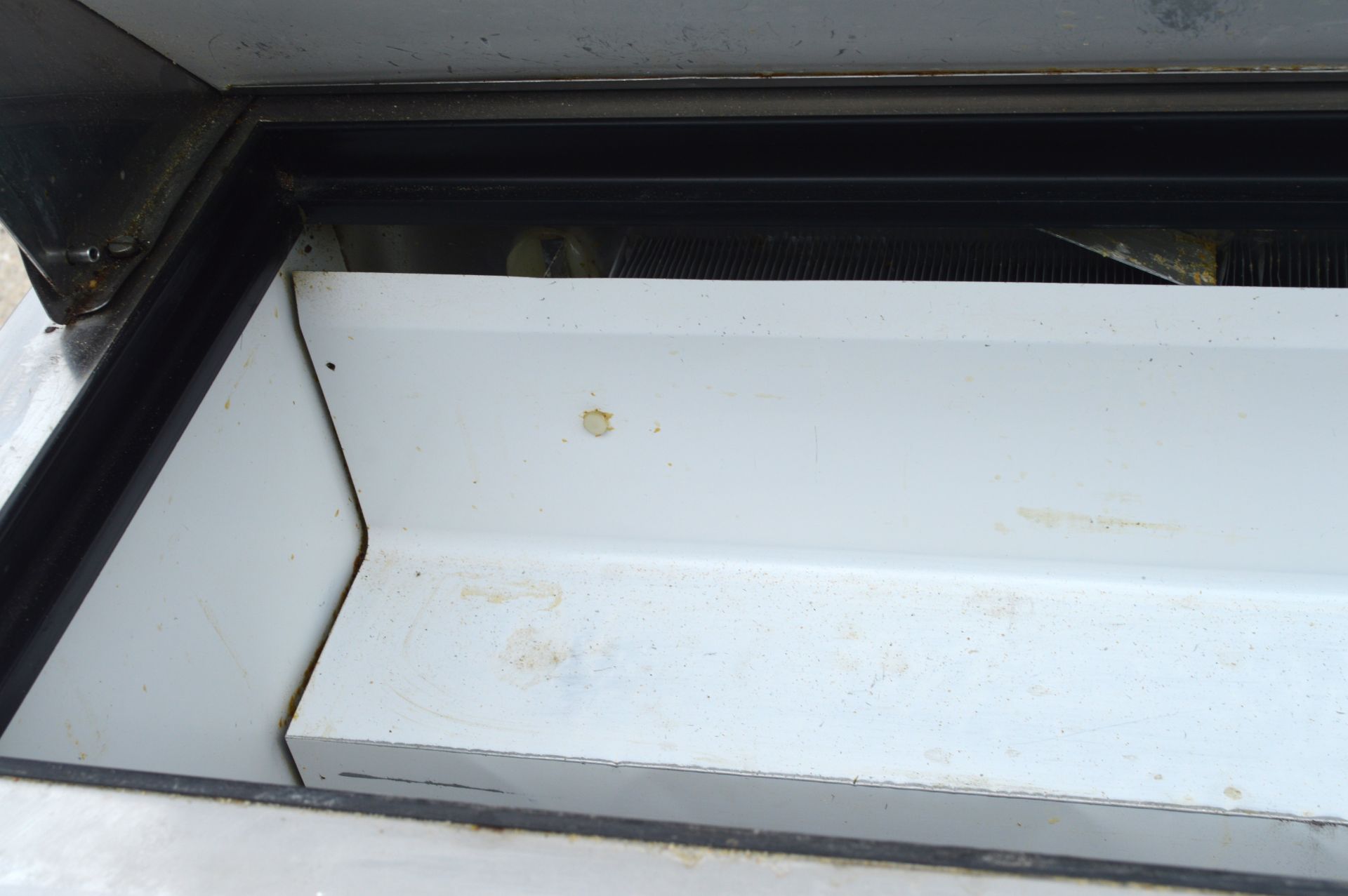 1 x True Refrigeration Two Door Prep Fridge with Pizza Topper - See Description - H112 x W158 x - Image 7 of 17