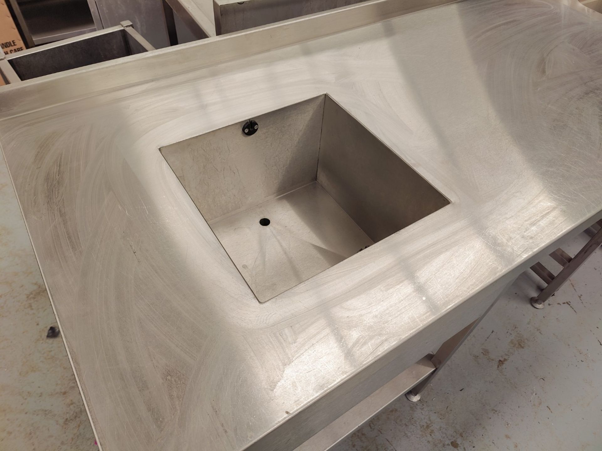 1 x Stainless Steel Preparation Table Featuring a 34x34x24cm Draining Sink, Upstand and Space - Image 3 of 6