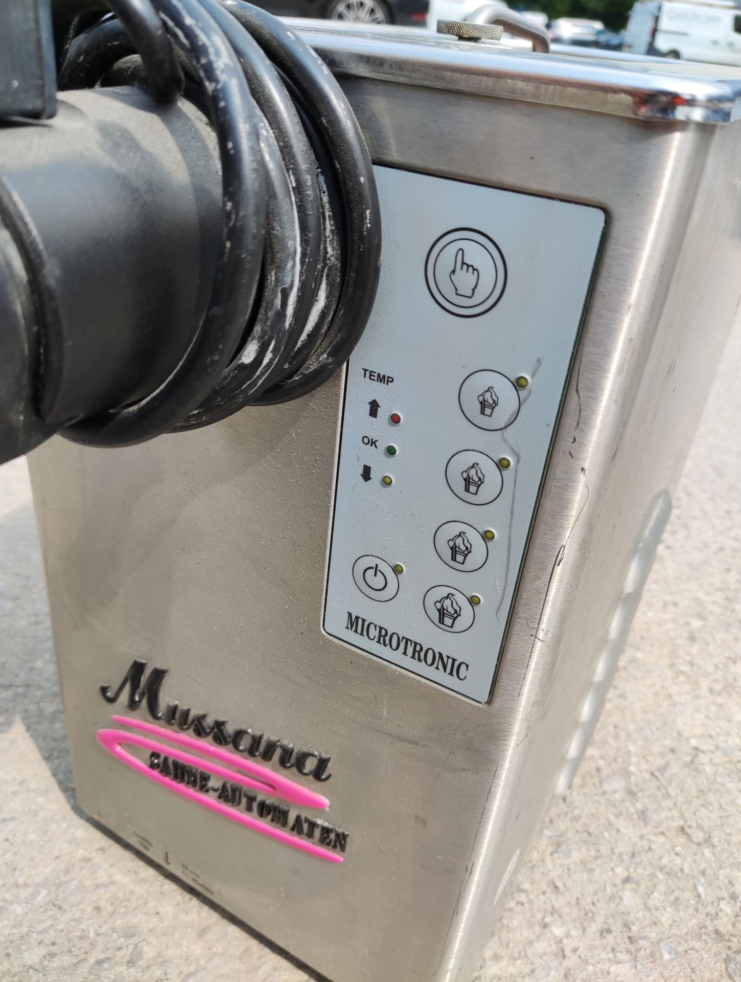 1 x HANS KRATT Mussana Pony Whipped Cream Machine - RRP £2,699.00 - Image 4 of 14