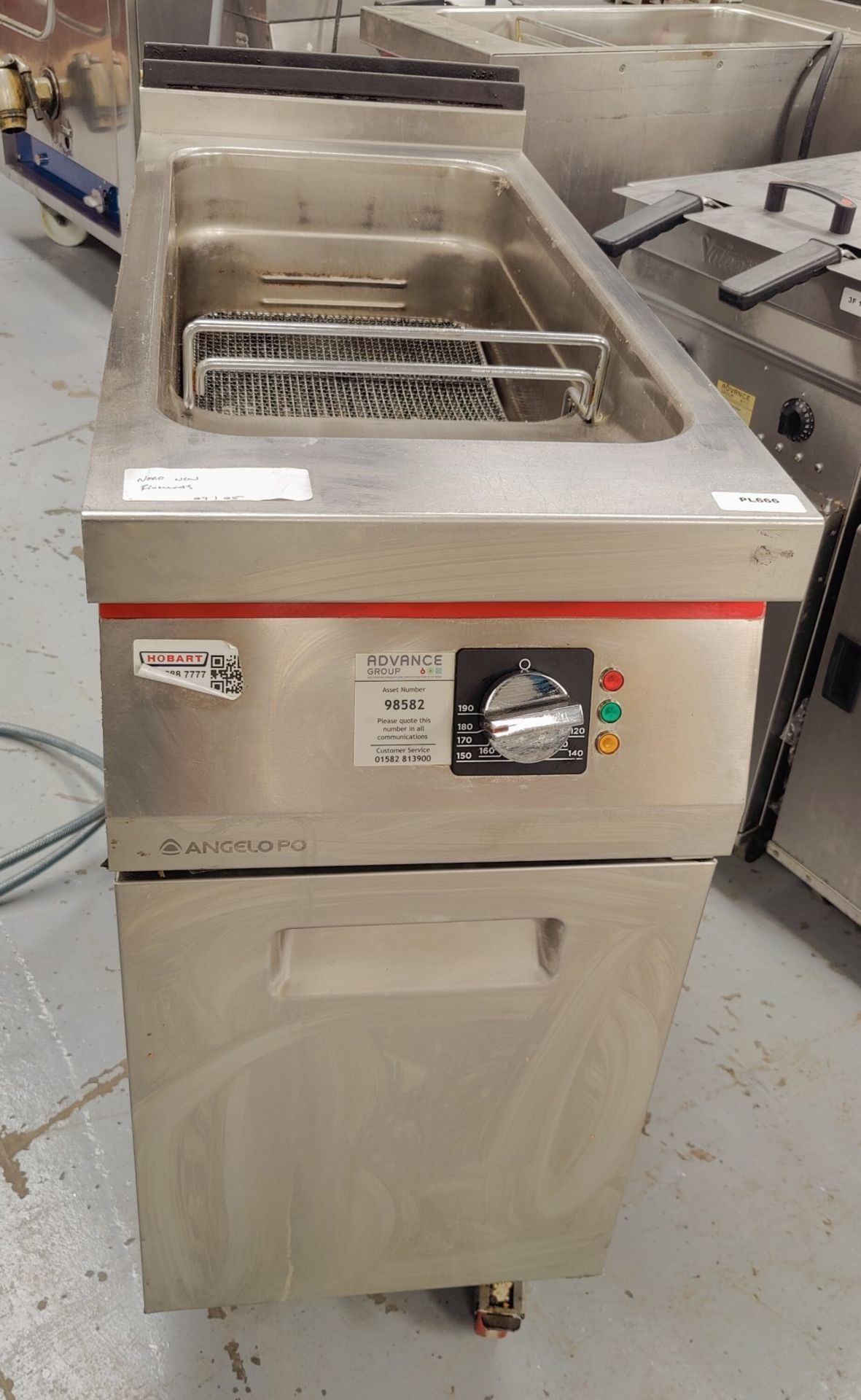 1 x Angelo Po Single Tank Electric Fryer - 3 Phase - Dimensions: H90 x W40 x D91 cms - Image 3 of 14