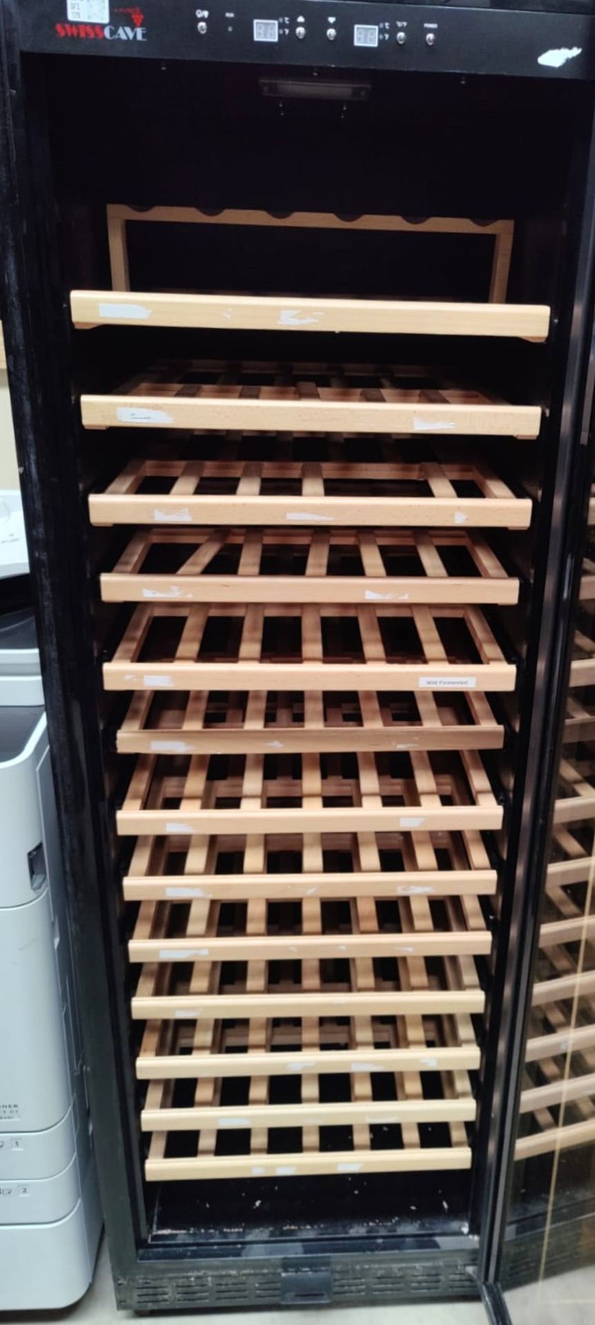 1 x Swiss Cave Upright Single Door Wine Bottle Cooler - Contemporary Smoked Glass Finish - Image 3 of 7