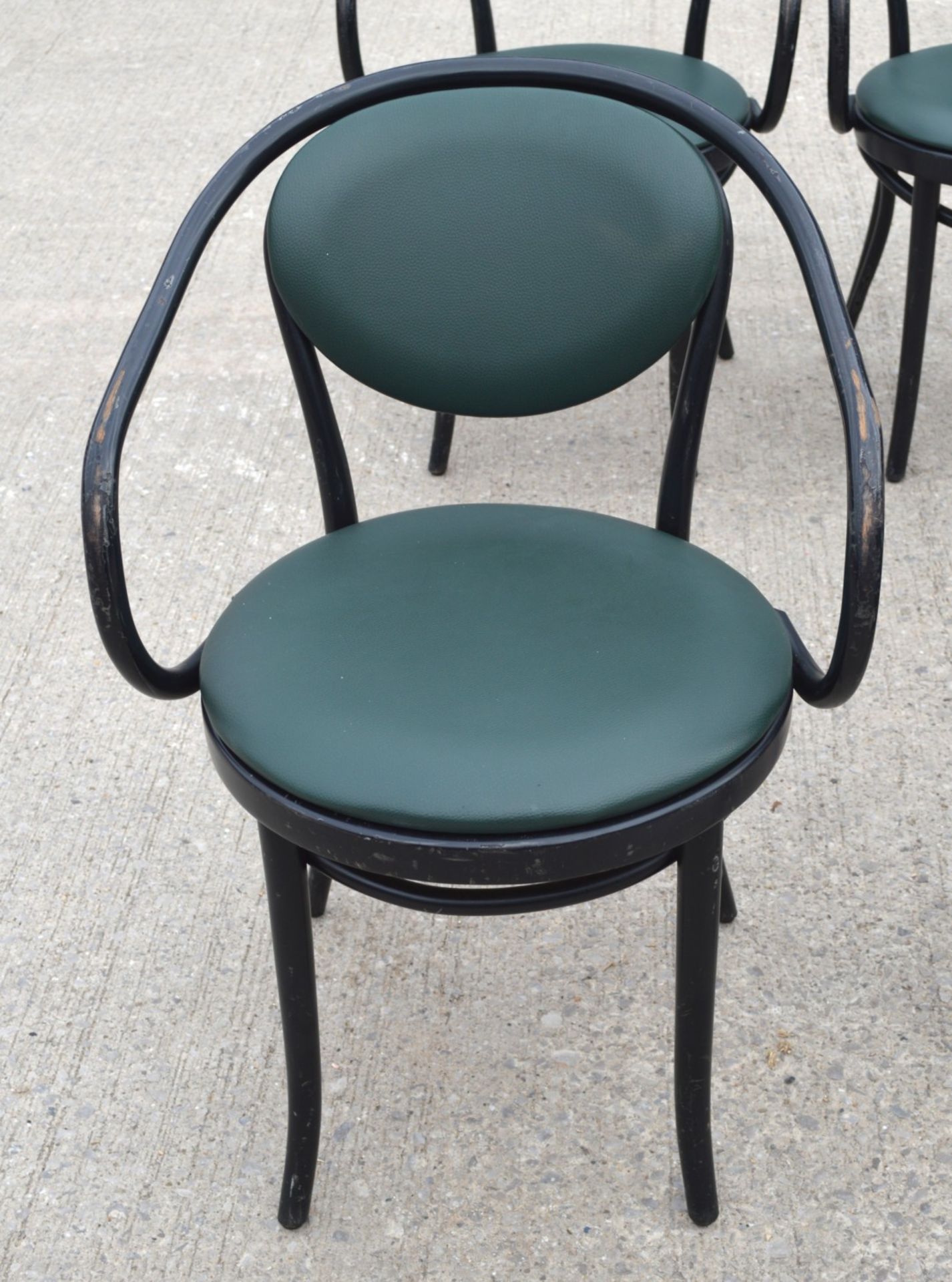 8 x Restaurant Dining Chairs Featuring a Bentwood Design with Dark Green Seats and Backrests - Image 6 of 11