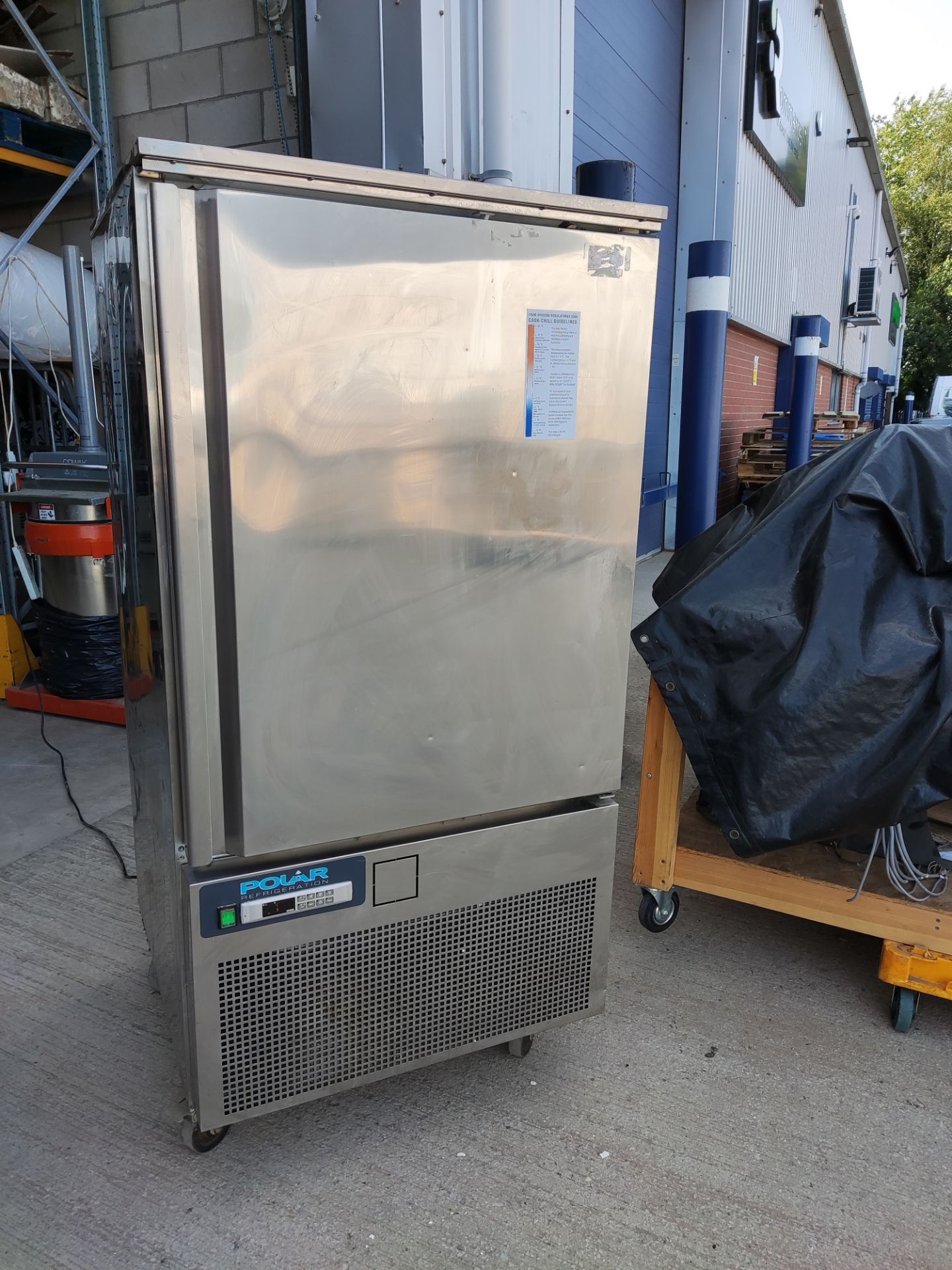 1 x POLAR Dn494 Blast Chiller - RRP £2,965.00 - Image 12 of 16