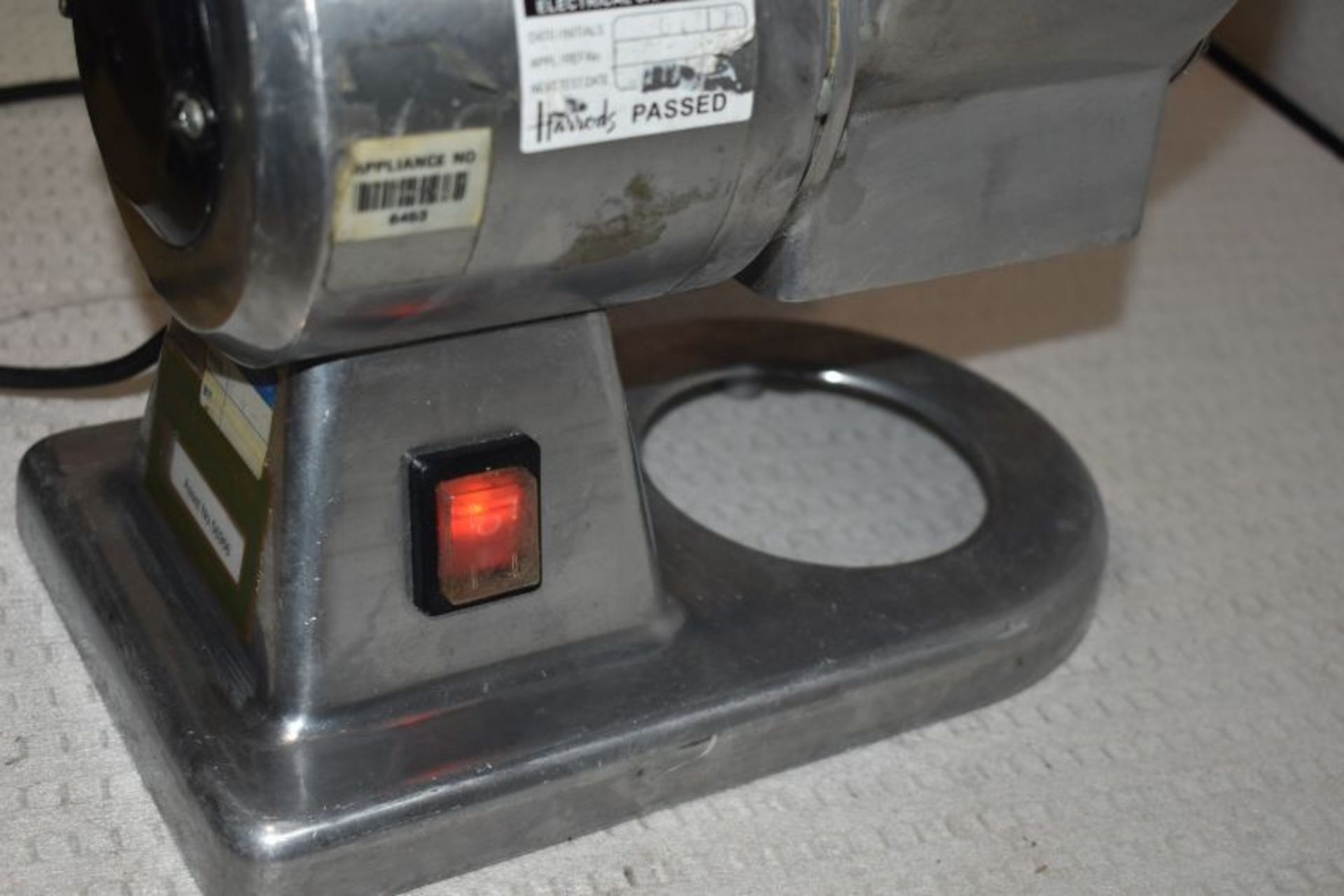 1 x Professional Stainless Steel Electric Cheese Grater - 240v - RRP £500 - Image 6 of 11