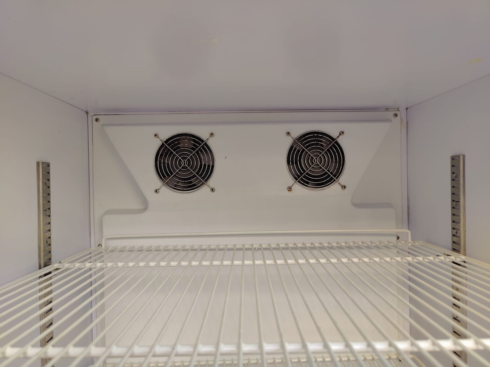 1 x Iarp AB500PV Upright Single Door Commercial Refridgerator - Dimensions: H170 x W77 x D72 cms - - Image 12 of 13