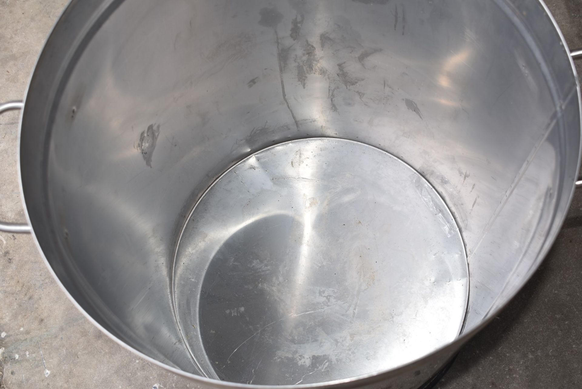1 x Stainless Steel Cylinder Storage Bin with Castors and Lid - Dimensions: H69 x W46 cms - Image 4 of 6