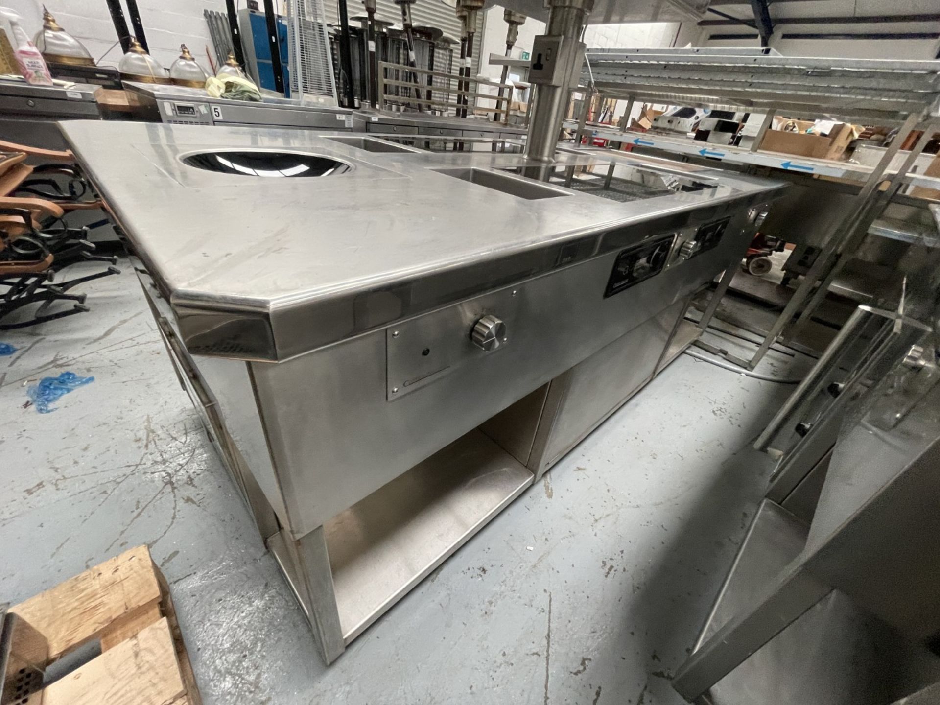 1 x Commercial Central Kitchen Cooking Island Featuring Two Control Induction Cooking Hobs, Blue Sea - Image 14 of 30