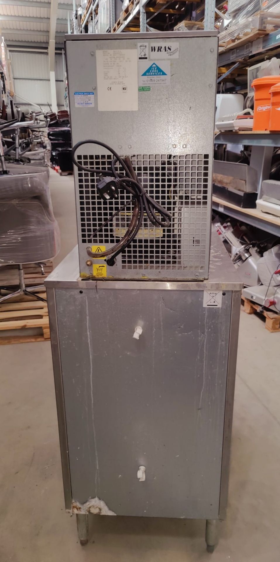 1 x Cornelius Upright Freestanding Continuous Flow Icemaker Machine with Follet Storage Bin - Image 3 of 13