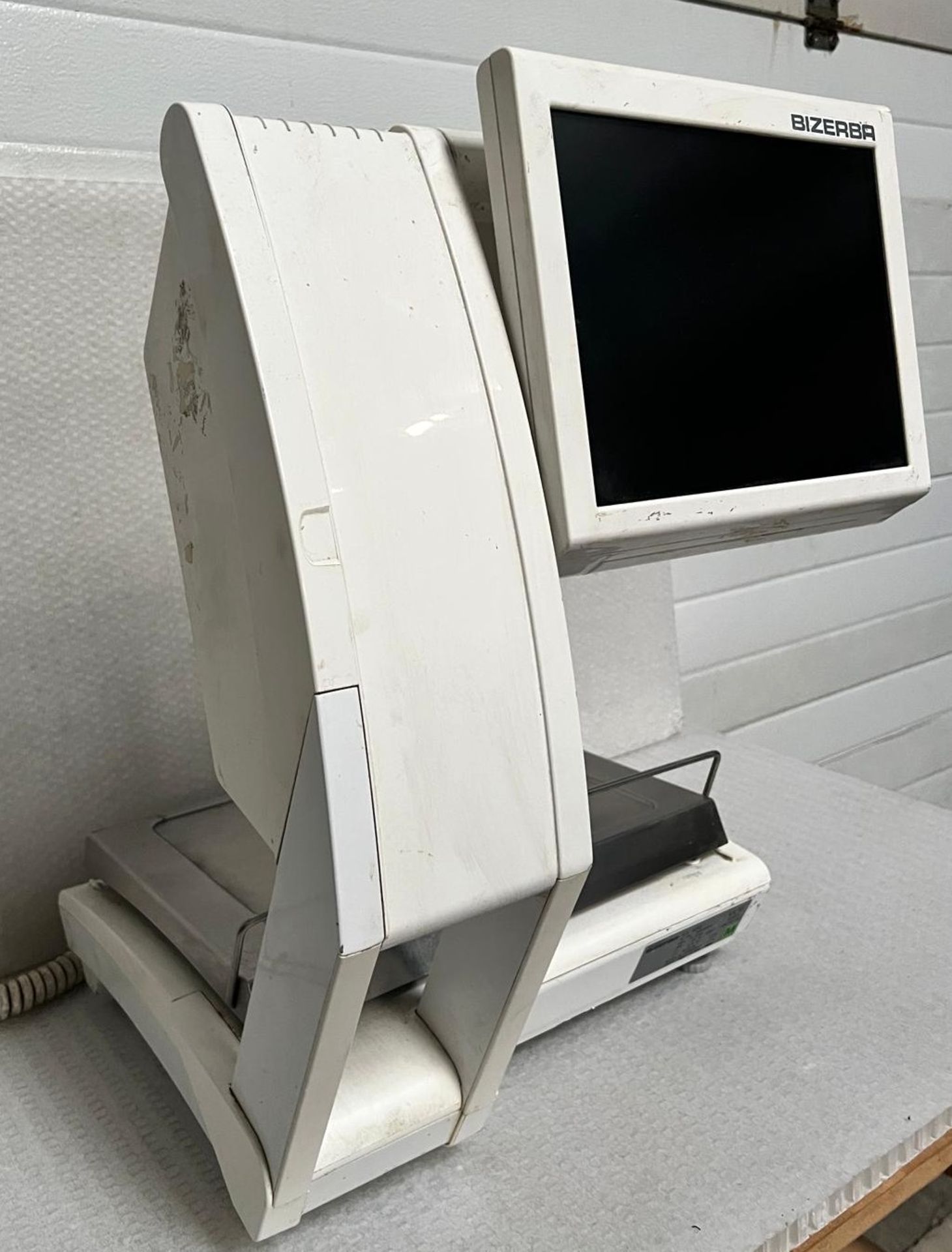 1 x Bizerba KH800 Retail Scales - PC Bases Scales with a 15KG Capacity, Colour Screen and Label - Image 3 of 7