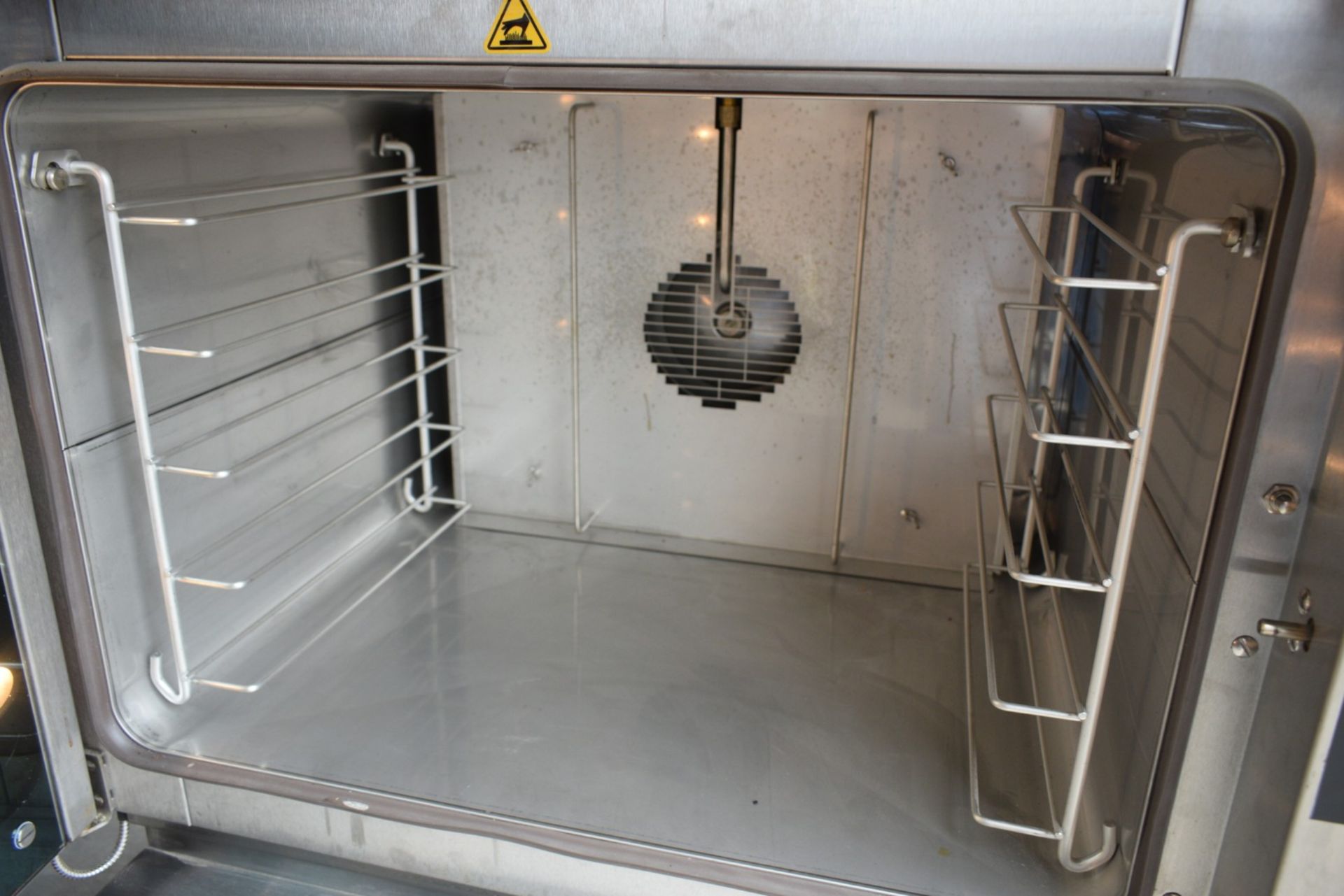 1 x Fri-Jado Double Bake Convection Oven - Model BC-5 P - Dimensions: H174 x W84 x D74 cms - Image 16 of 20