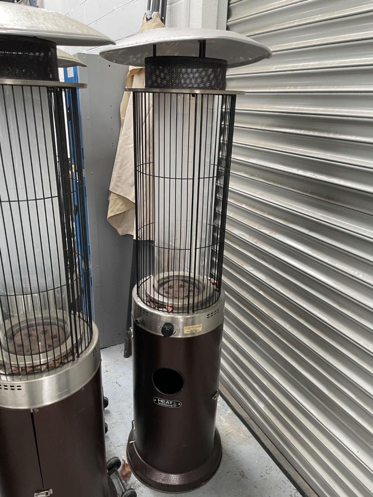 1 x Heat Outdoors Santini Spiral Flame 13.5kW Gas Freestanding Upright Patio Heater - Image 8 of 16