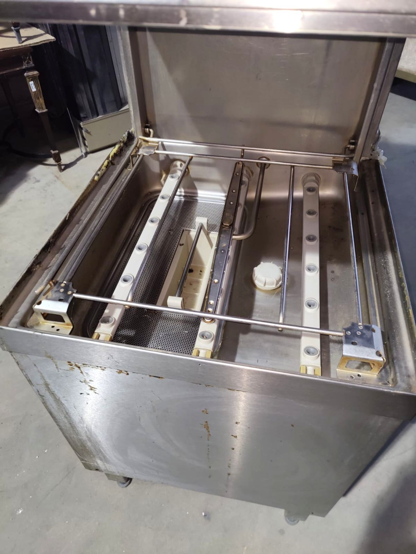 1 x Winterhalter GS502 Commercial Passthrough Dishwasher - 3 Phase - Image 5 of 15