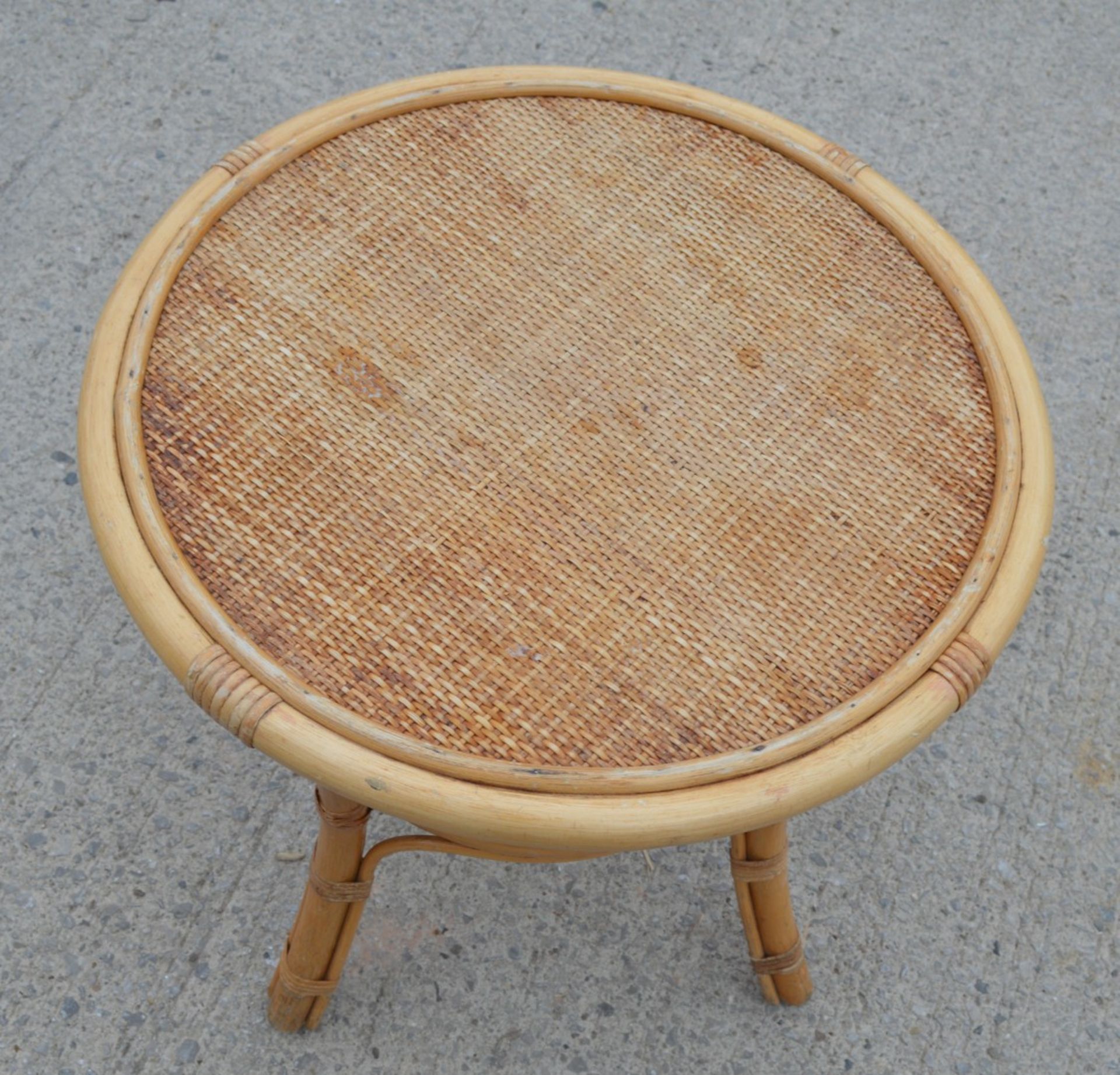1 x Small Rattan Conservatory Side Table - Dimensions: H55 x W55 x D55 cms - Image 10 of 10