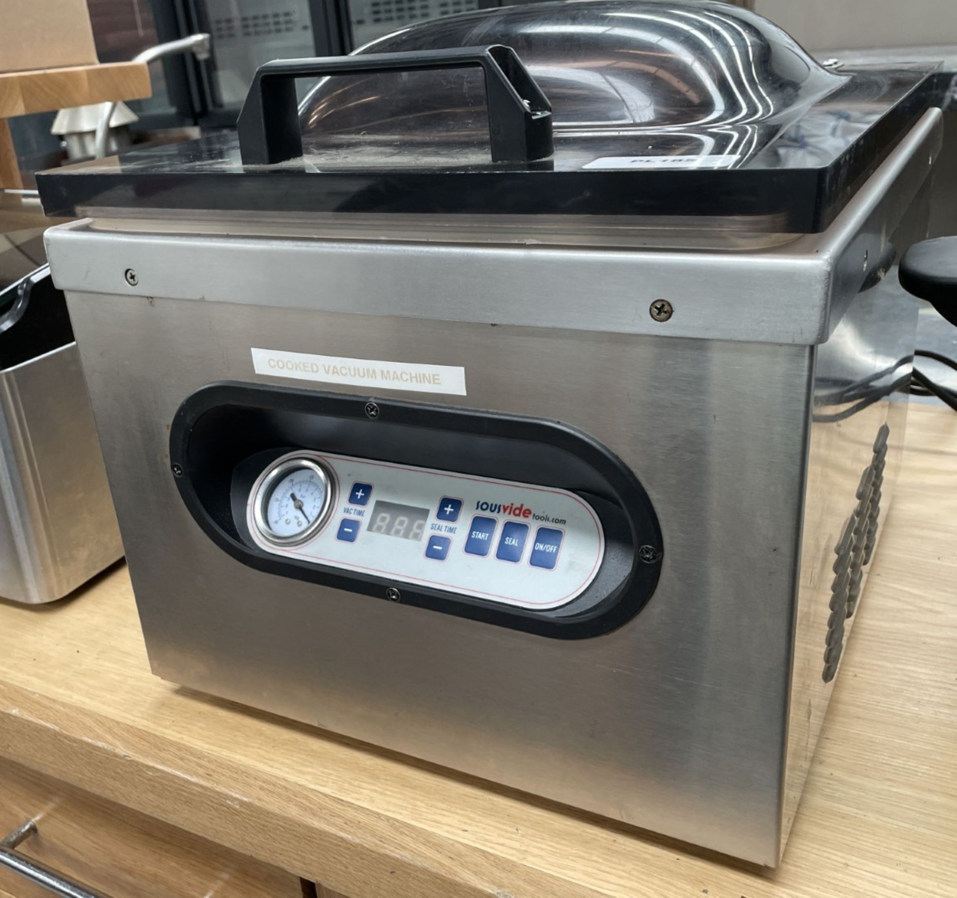 1 x Sousvide 30cm Chamber Vacuum Sealer - Model: YJS820 - 240v - Image 3 of 17