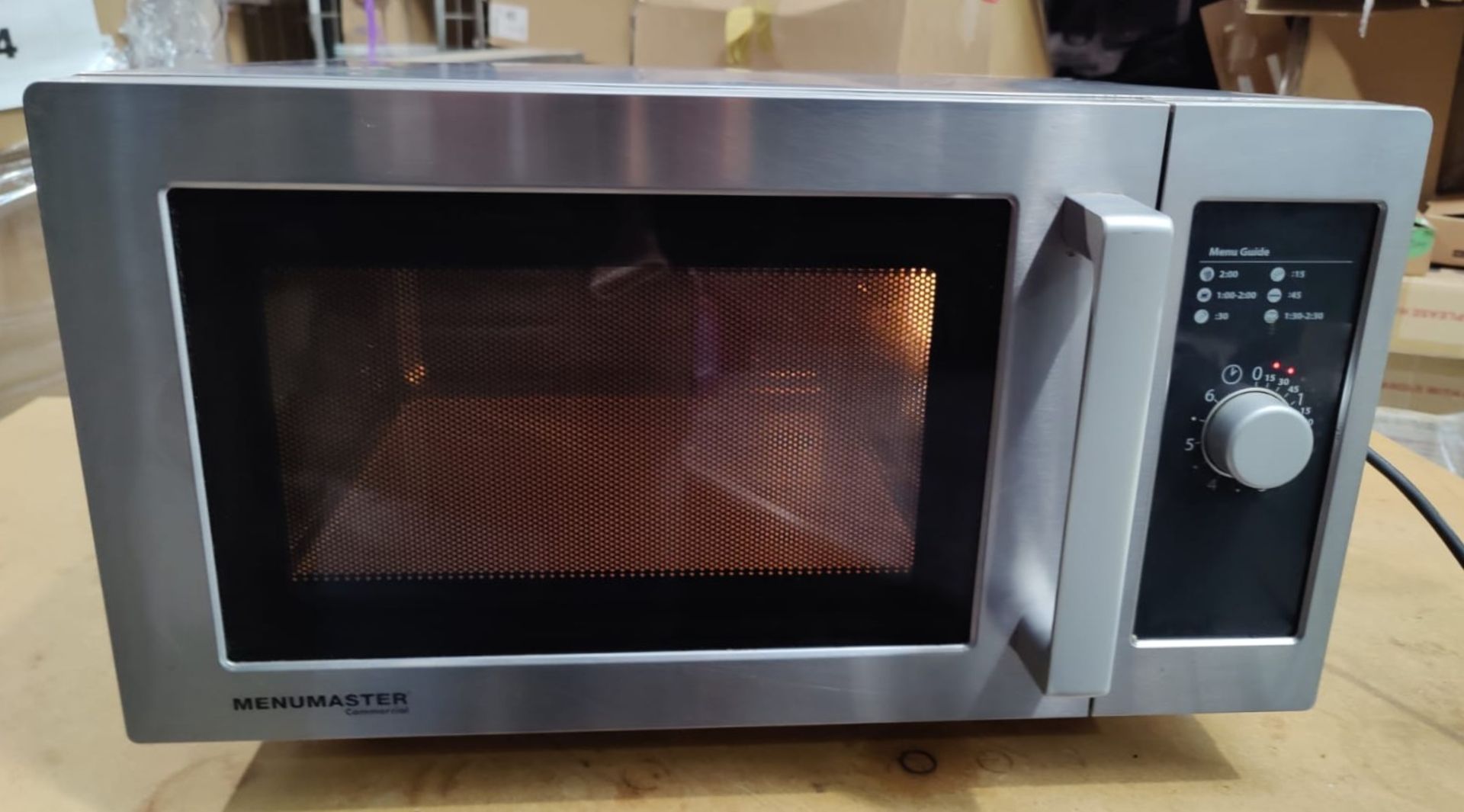 1 x MenuMaster Commercial 1000w Microwave Oven - Model: RMS510DSU - Image 8 of 8