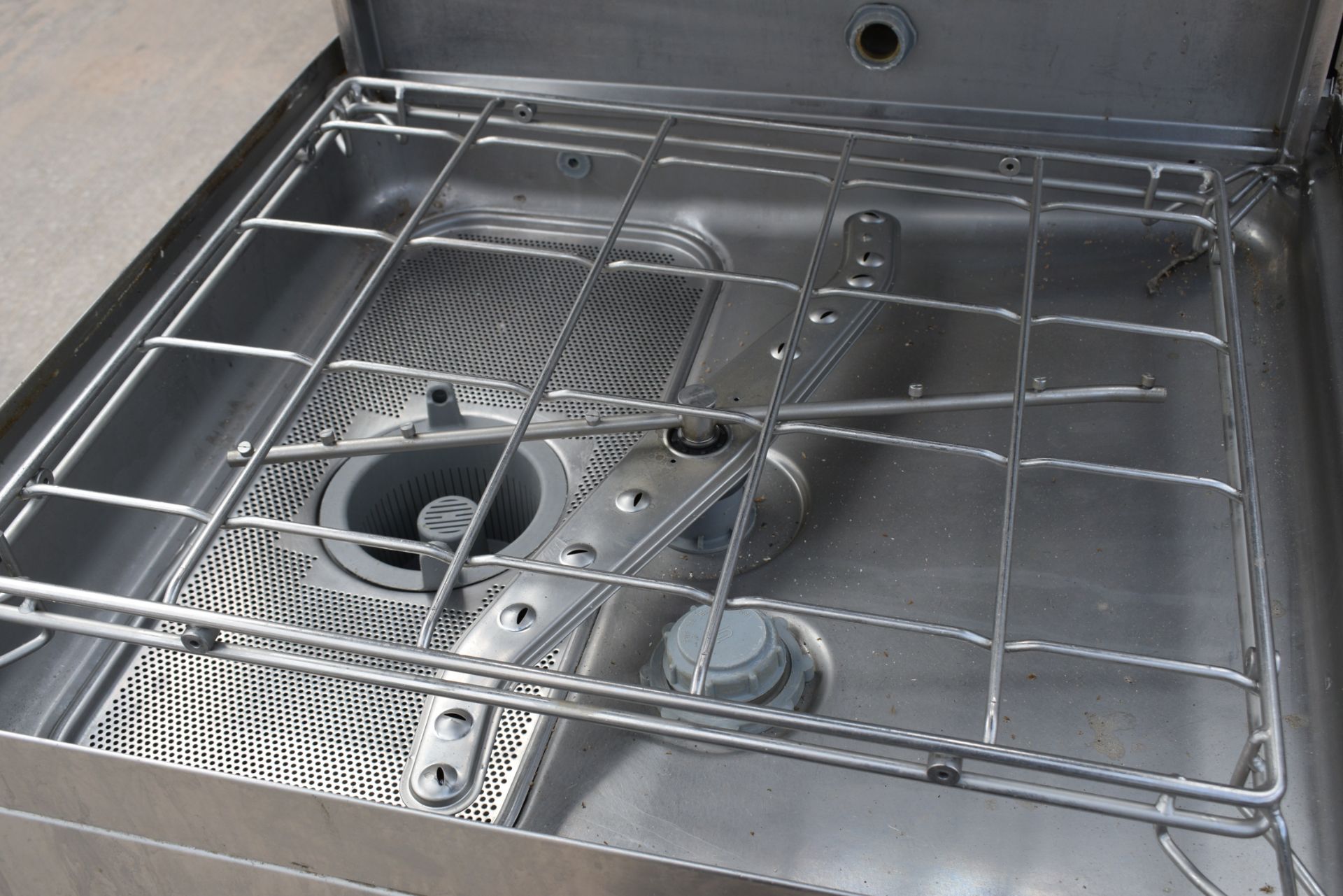 1 x Nelson Commercial Passthrough Dishwasher - Type 4004-16 - 3 Phase - Made in Italy - Image 10 of 13