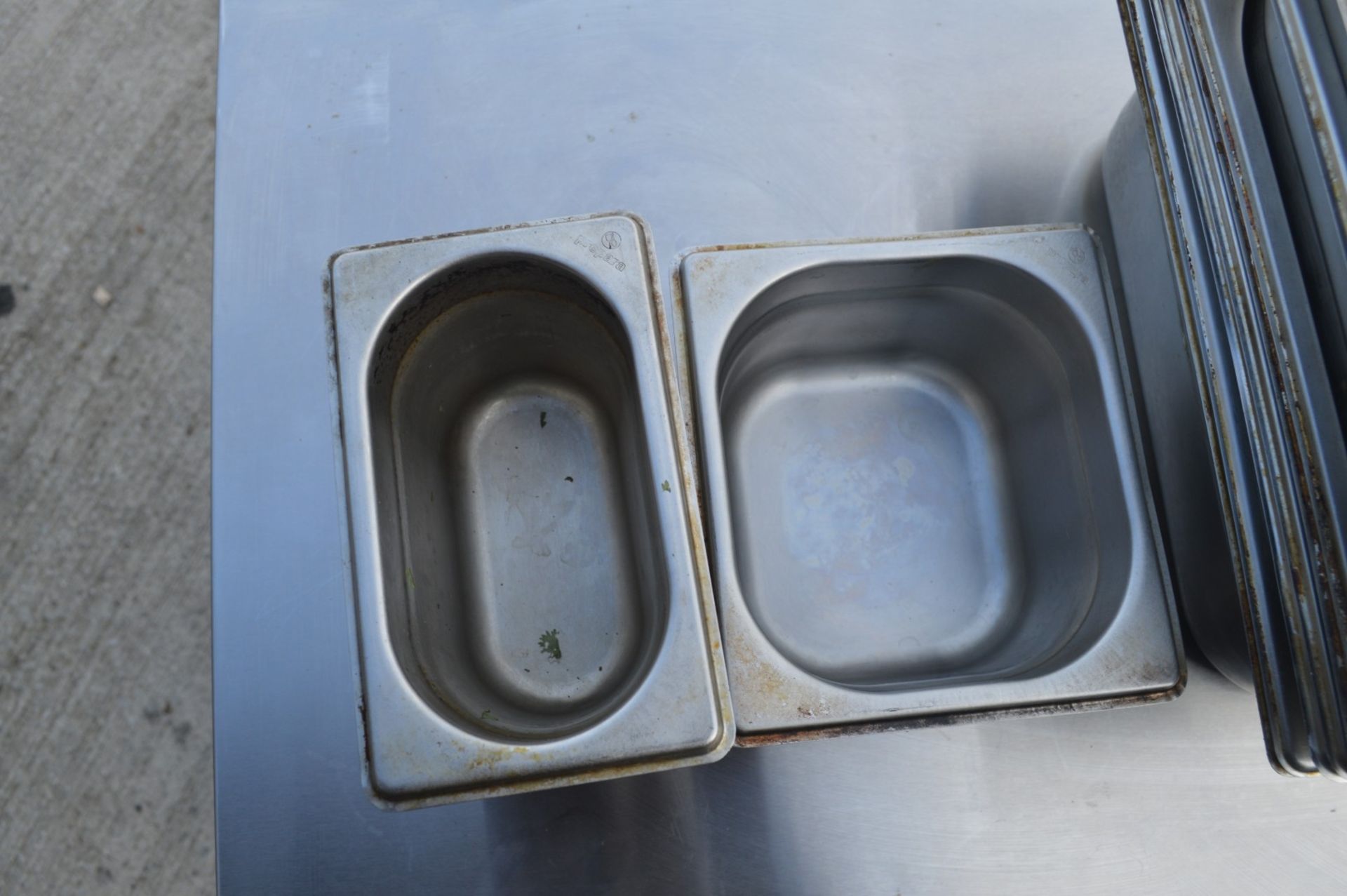 13 x Assorted Stainless Steel Gastro Pans - Various Sizes - Image 2 of 5