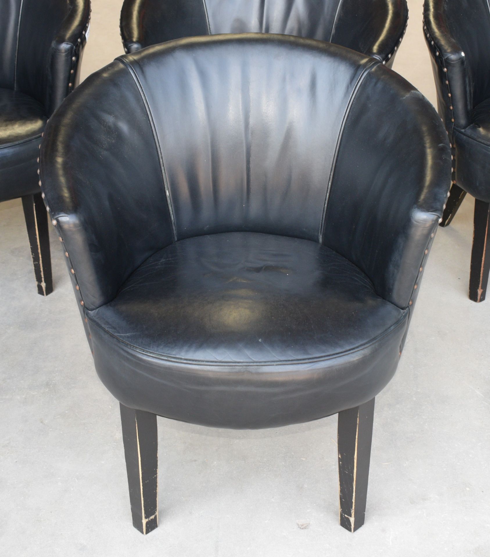 4 x Contemporary Barrel Chairs Upholstered in Black Leather with Studded Backs and Wooden Legs - Image 9 of 12