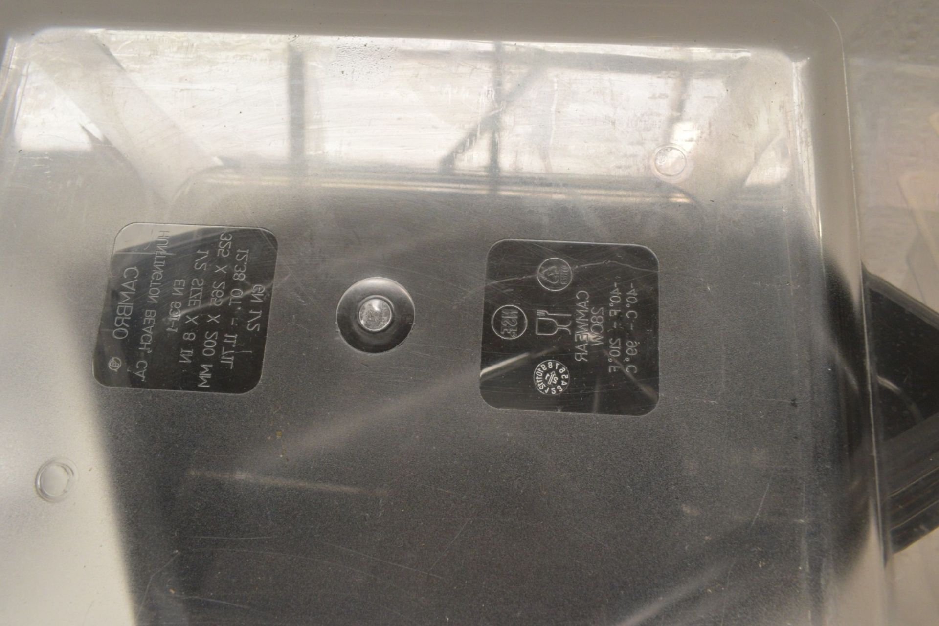 10 x Cambro Polycarbonate 32.5 x 26.5cm Clear and Black Gastronorms - Includes Two Depths of 15/20cm - Image 10 of 10
