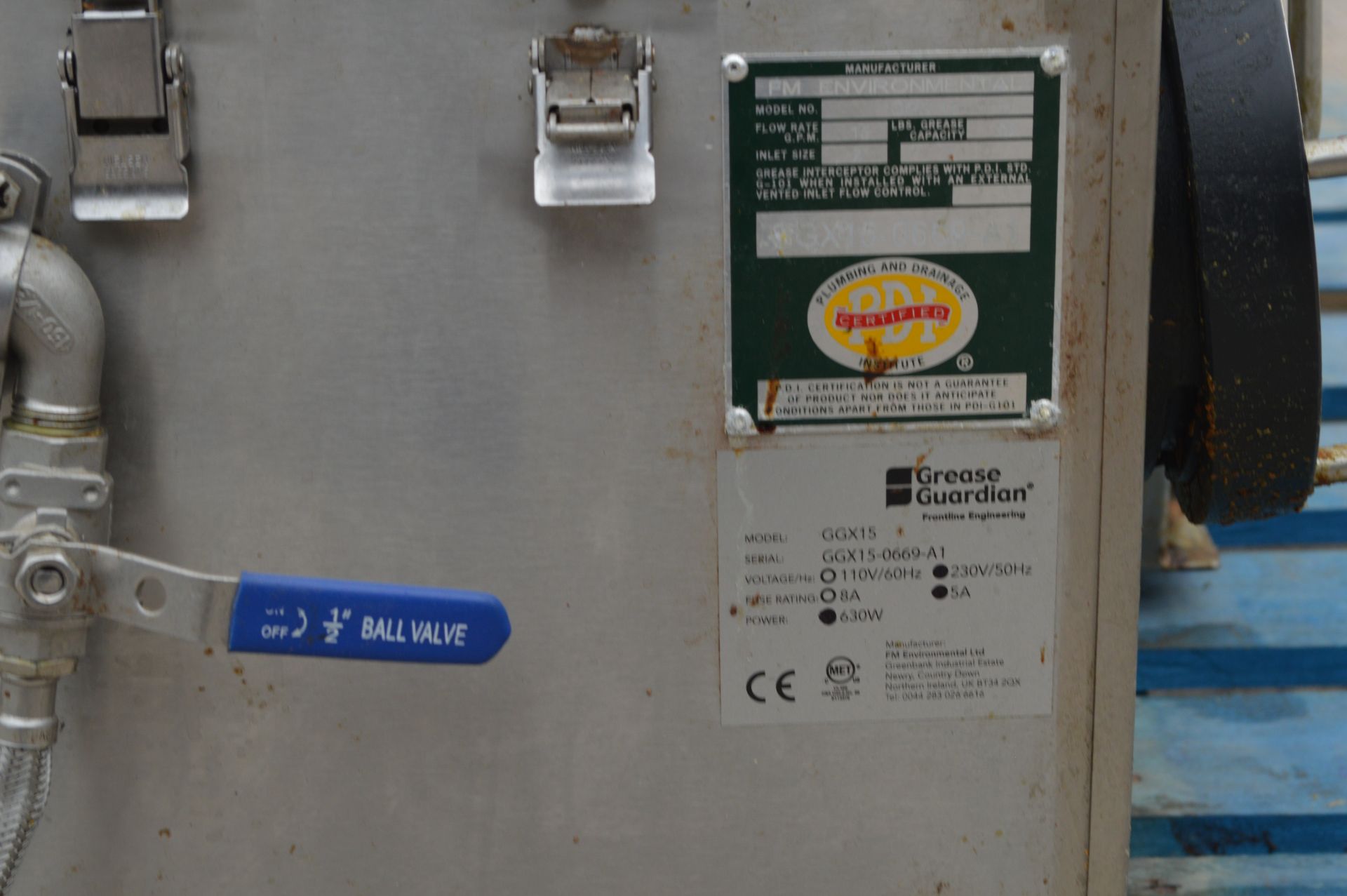 1 x Grease Guardian Filteration System for Passthrough Dishwashers - Dimensions: H35 x W70 x D57 cms - Image 4 of 12