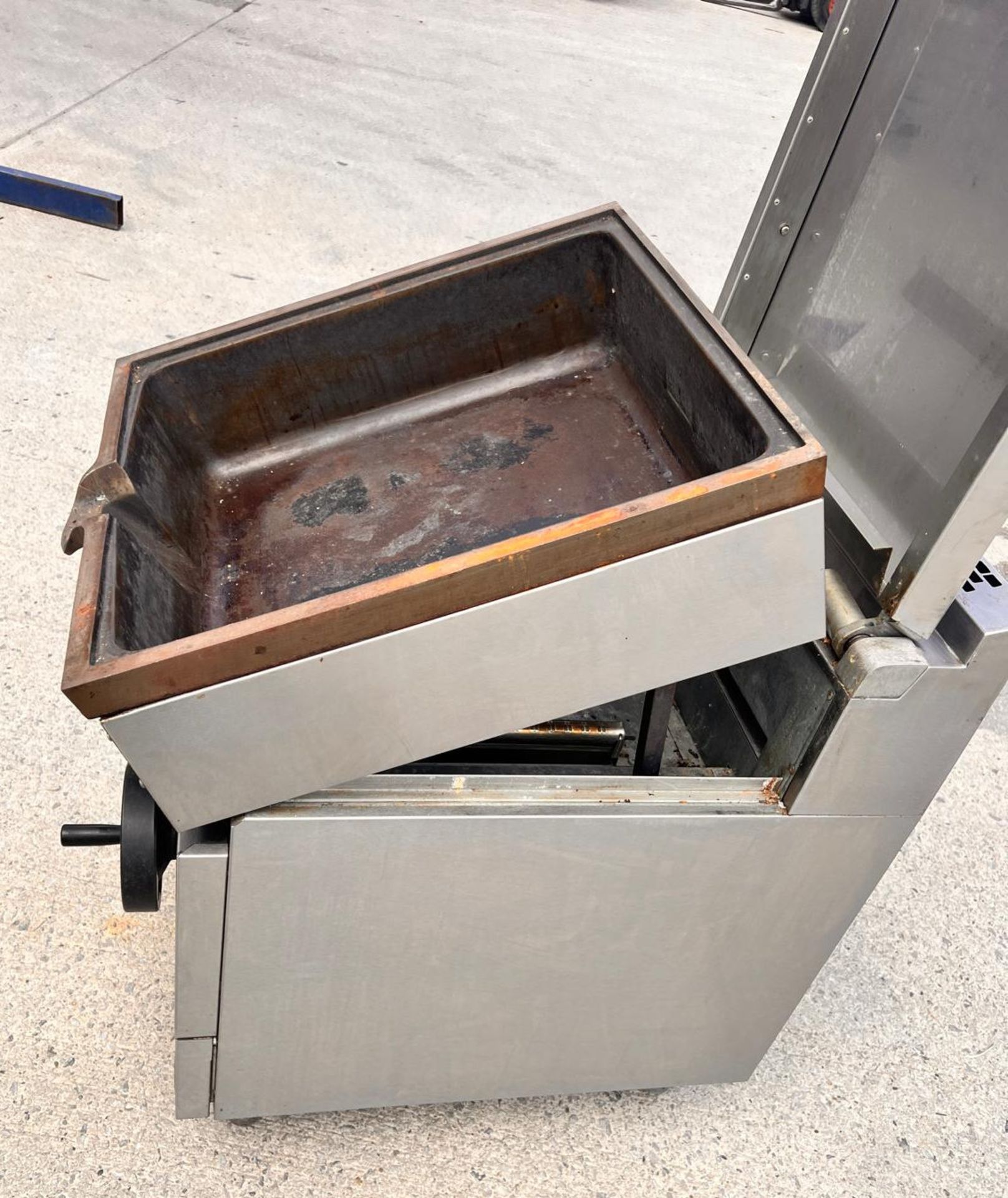 1 x Falcon G2962 Natural Gas Tilting Bratt Pan - Image 11 of 21