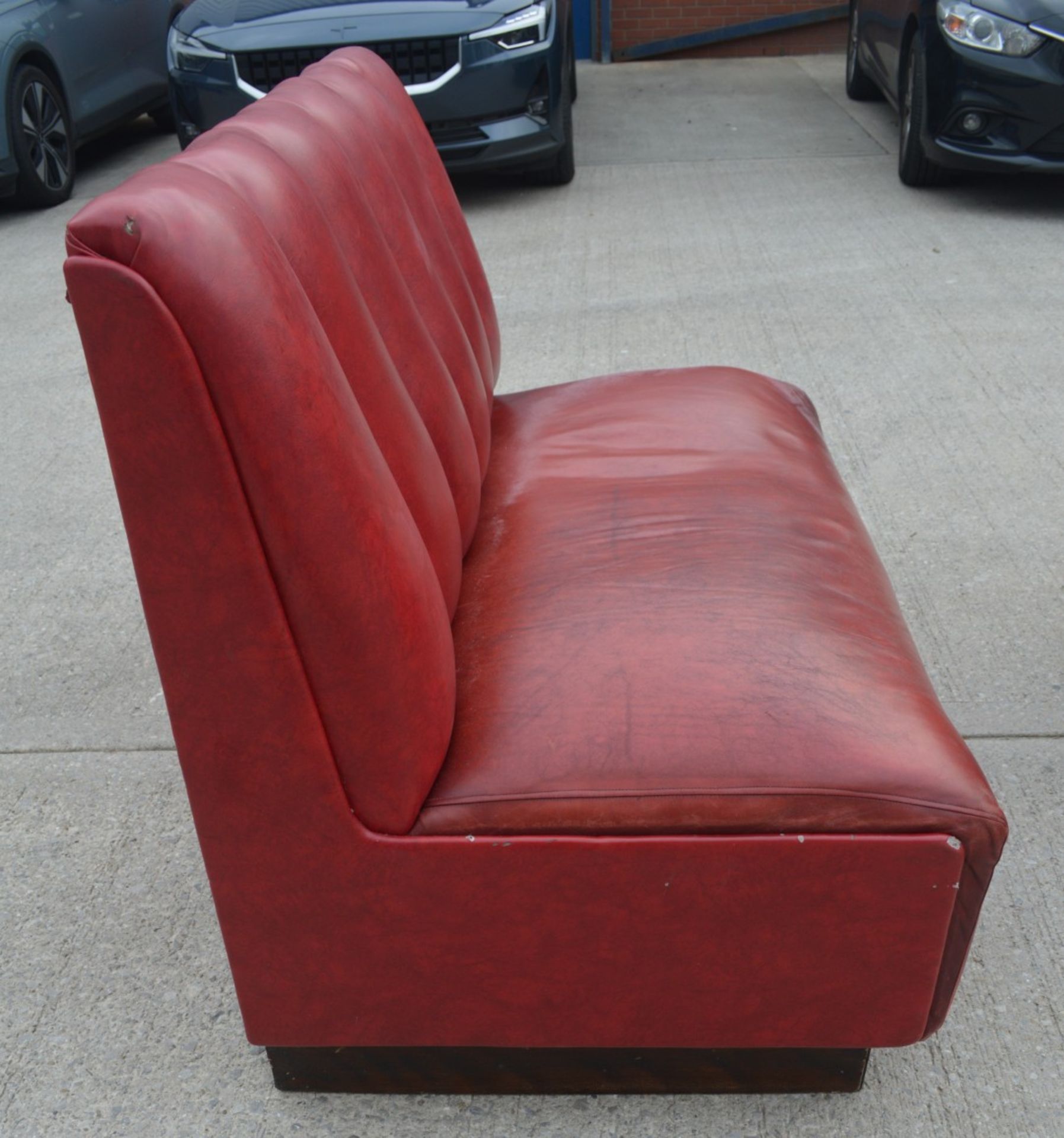 1 x Collection of Restaurant / Bar Seating Booths Suitable for Upto 8 Persons - Deep Red Faux - Image 3 of 15
