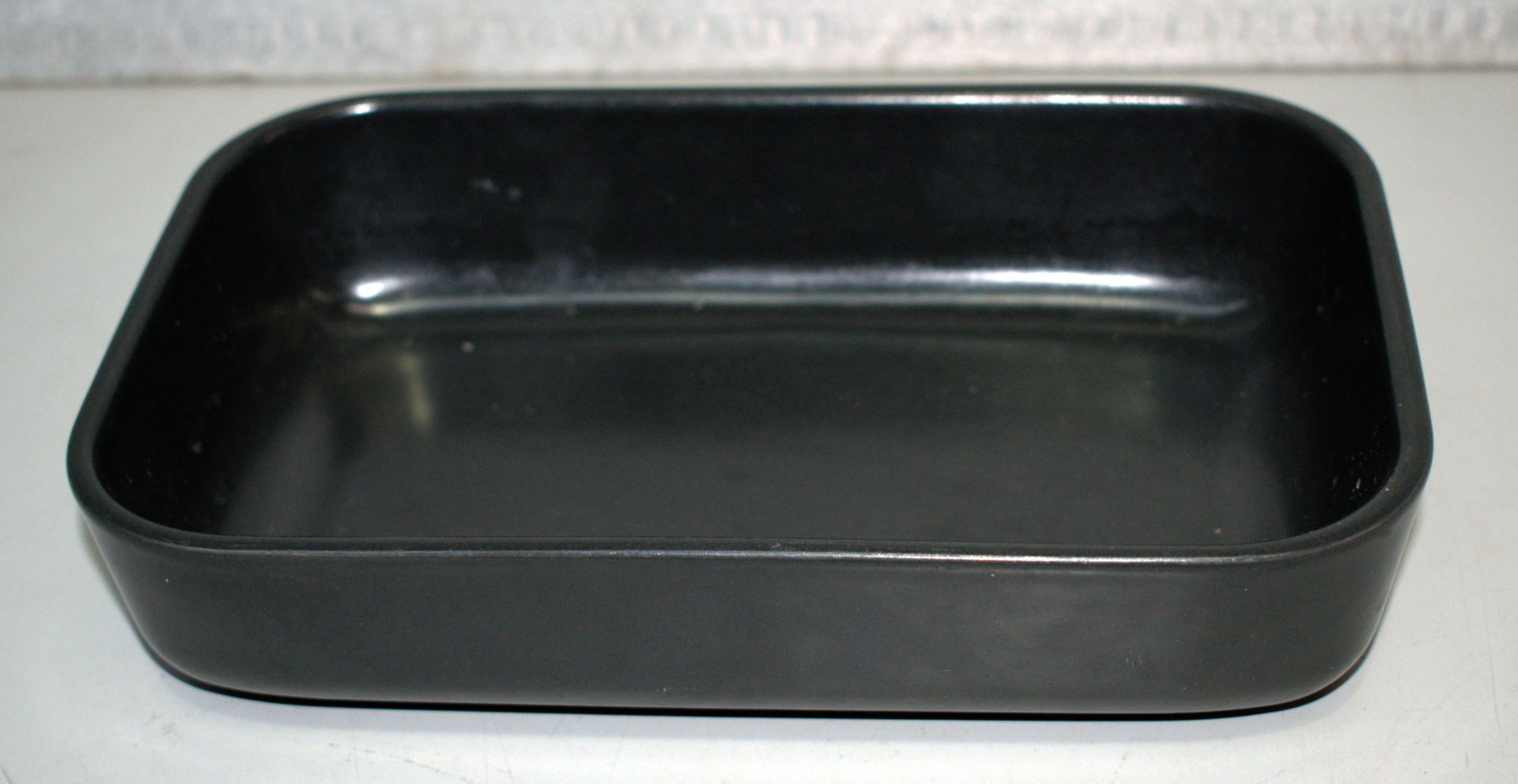 4 x Assorted Bowls - Image 6 of 8