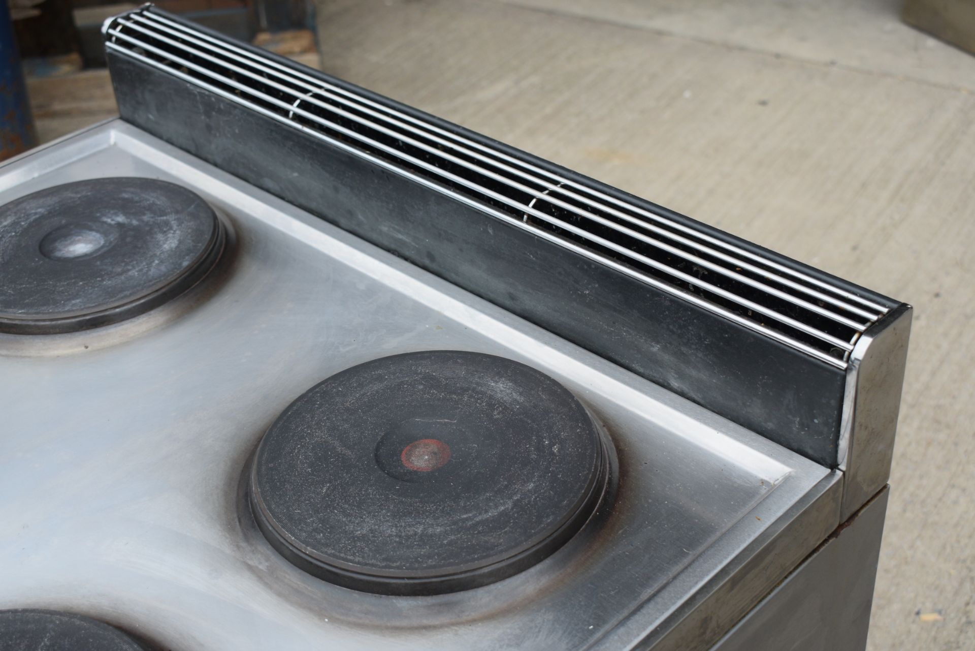 1 x Falcon Four Plate Electric Range Cooker - Dimensions: H87 x W70 x D66 cms - Image 13 of 13