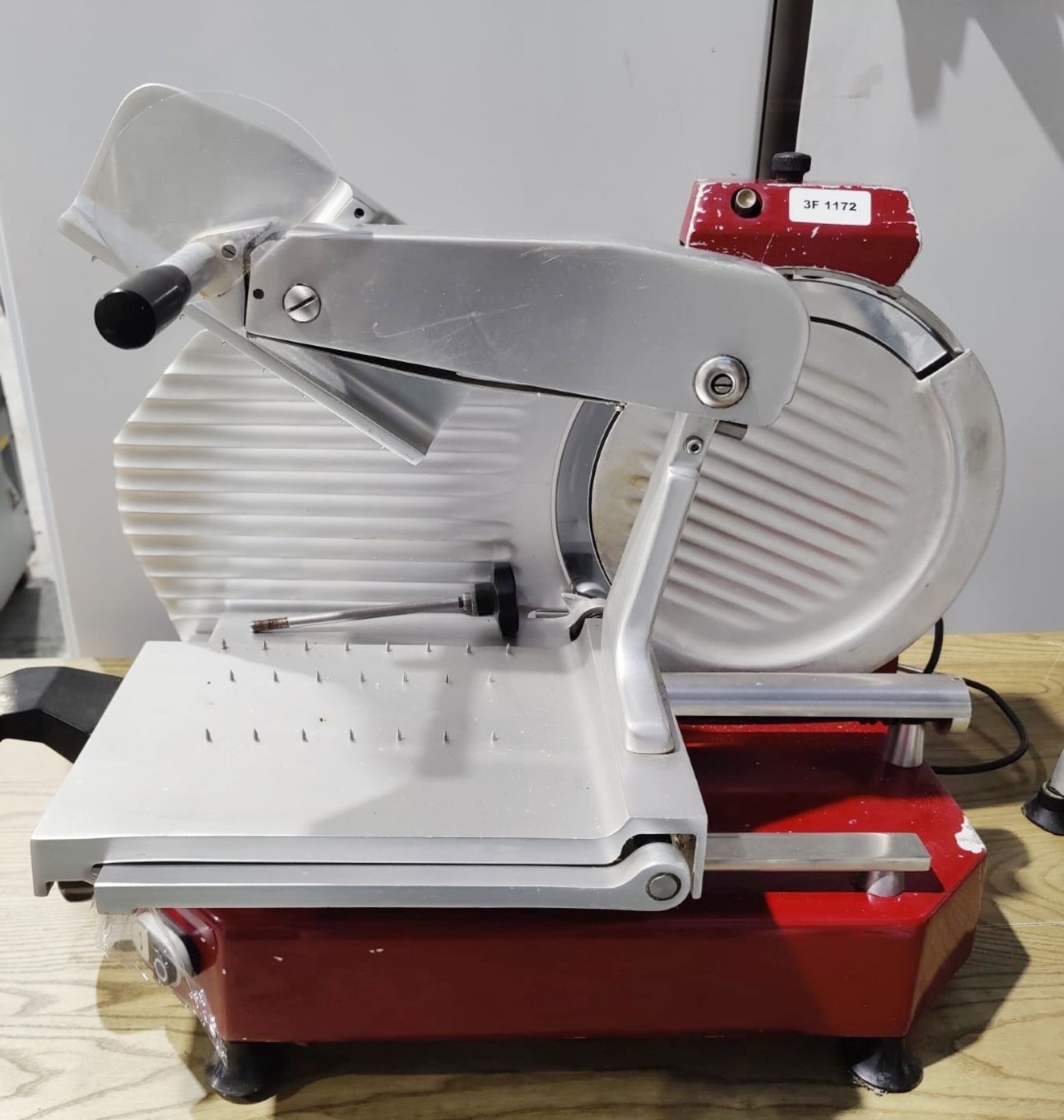 1 x FAC Vertical 300mm Meat Slicer - Model: F300TS-V - 240v - Ref: 1172