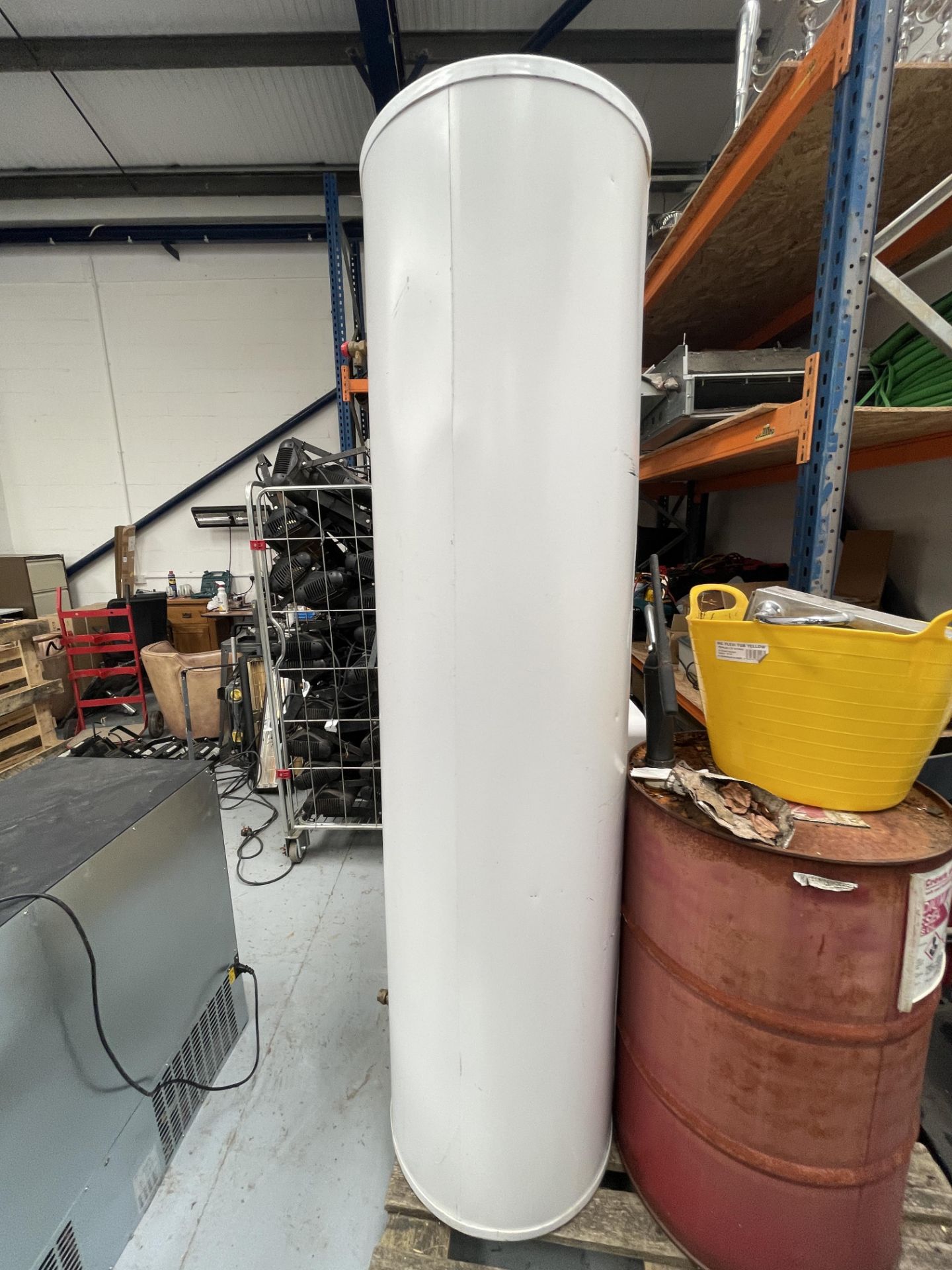 1 x World Heat Superflow Unvented Hot Water 300 Litre Storage Cylinder - Model: 300DSSFLOW - Image 9 of 10