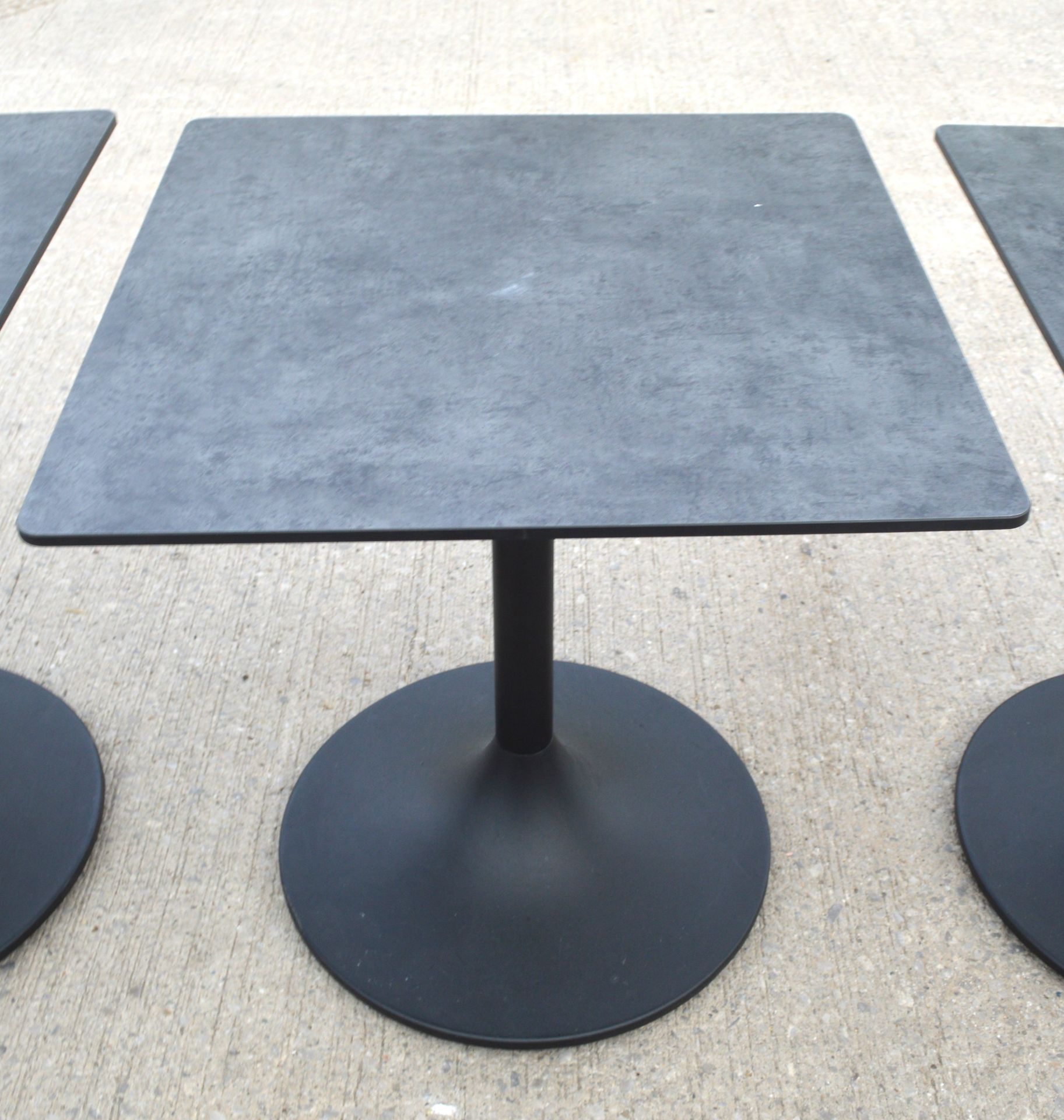 4 x Restaurant Tables Featuring Stone Effect Tops and Black Tulip Pedestals - Dimensions: H75 - Image 5 of 9