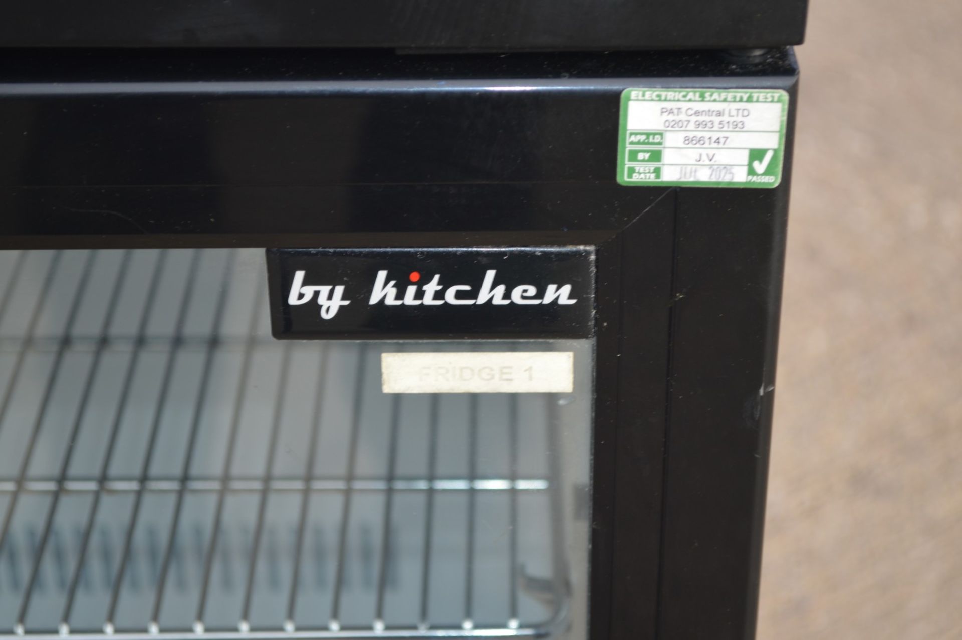 1 x Kitchen LG0208H Backbar Two Door Bottle Cooler in Black - Image 7 of 12