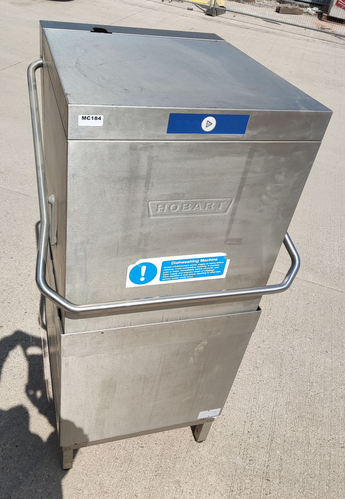 1 x Hobart AMXXRS-30 Commercial Pass Through Dishwasher - 3 Phase - Image 6 of 18