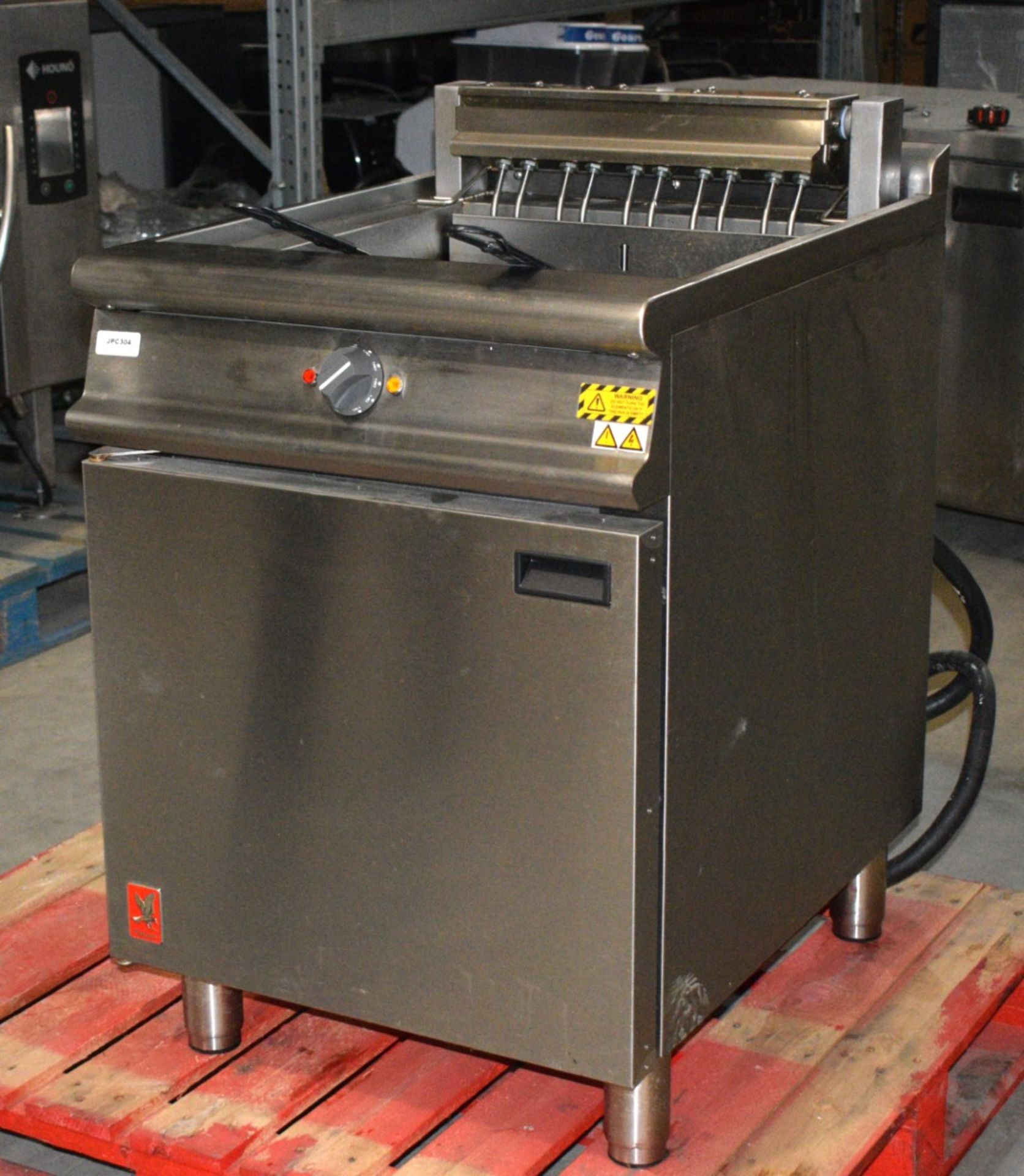 1 x Falcon Dominator Plus E3860 40 Ltr Electric Freestanding Single Tank Fryer with 2 x Baskets - Image 2 of 17