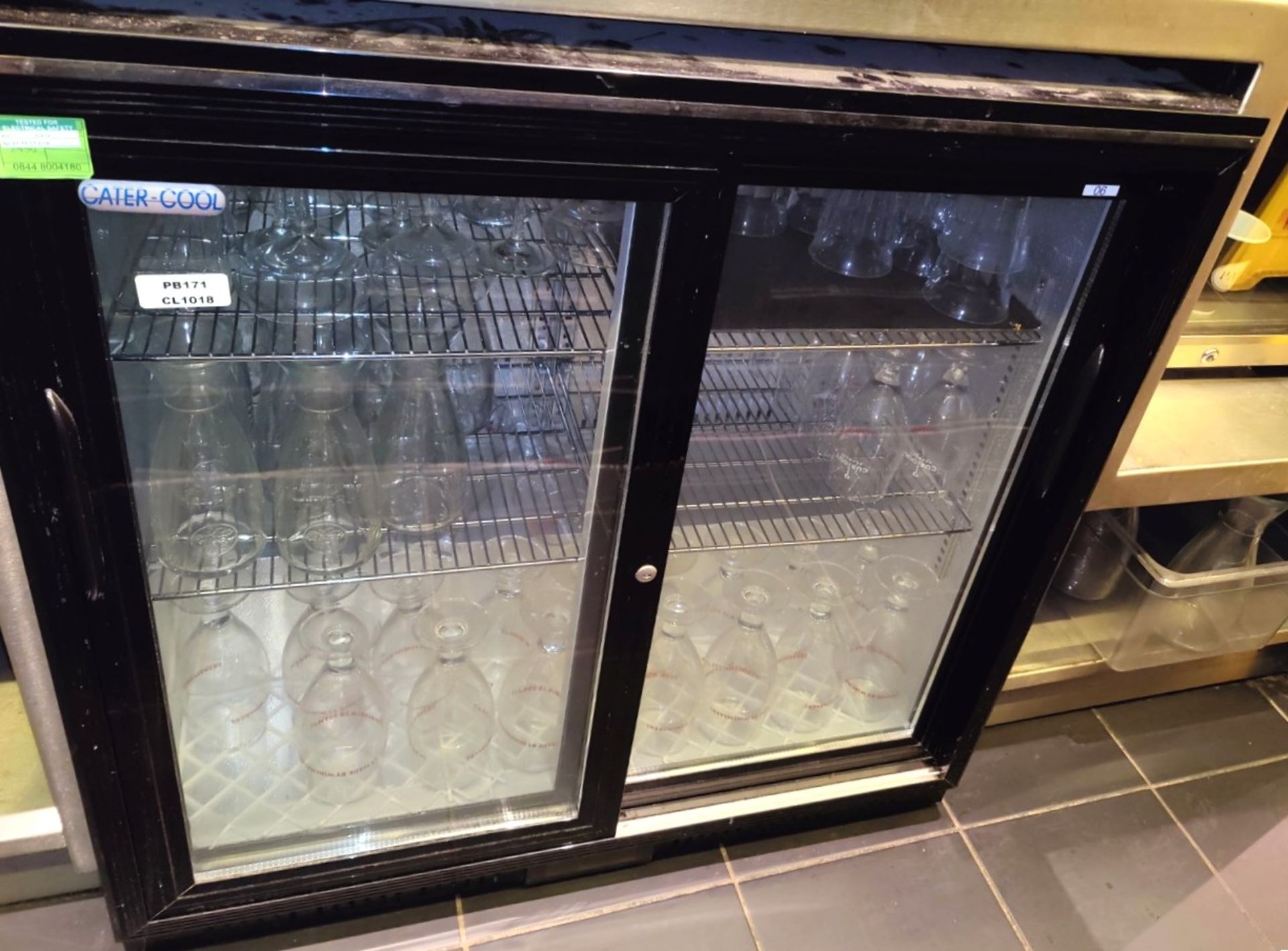 1 x CATER-COOL Sliding Door Back Bar Bottle Cooler - Dimensions: H90 x W90 x D52 cms - Image 2 of 2