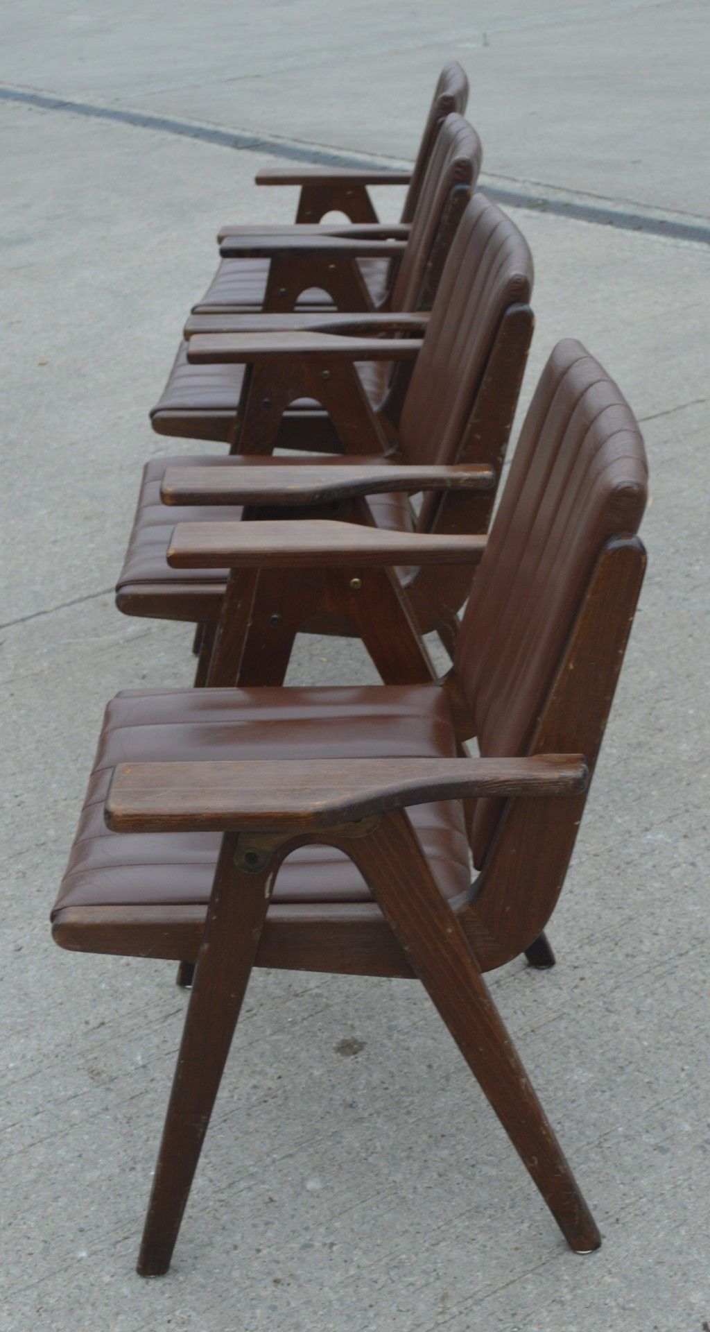 4 x Autoban Slice Armchairs Featuring an Oak Wooden Frame and Vintage Brown Leather Upholstery - Image 6 of 11