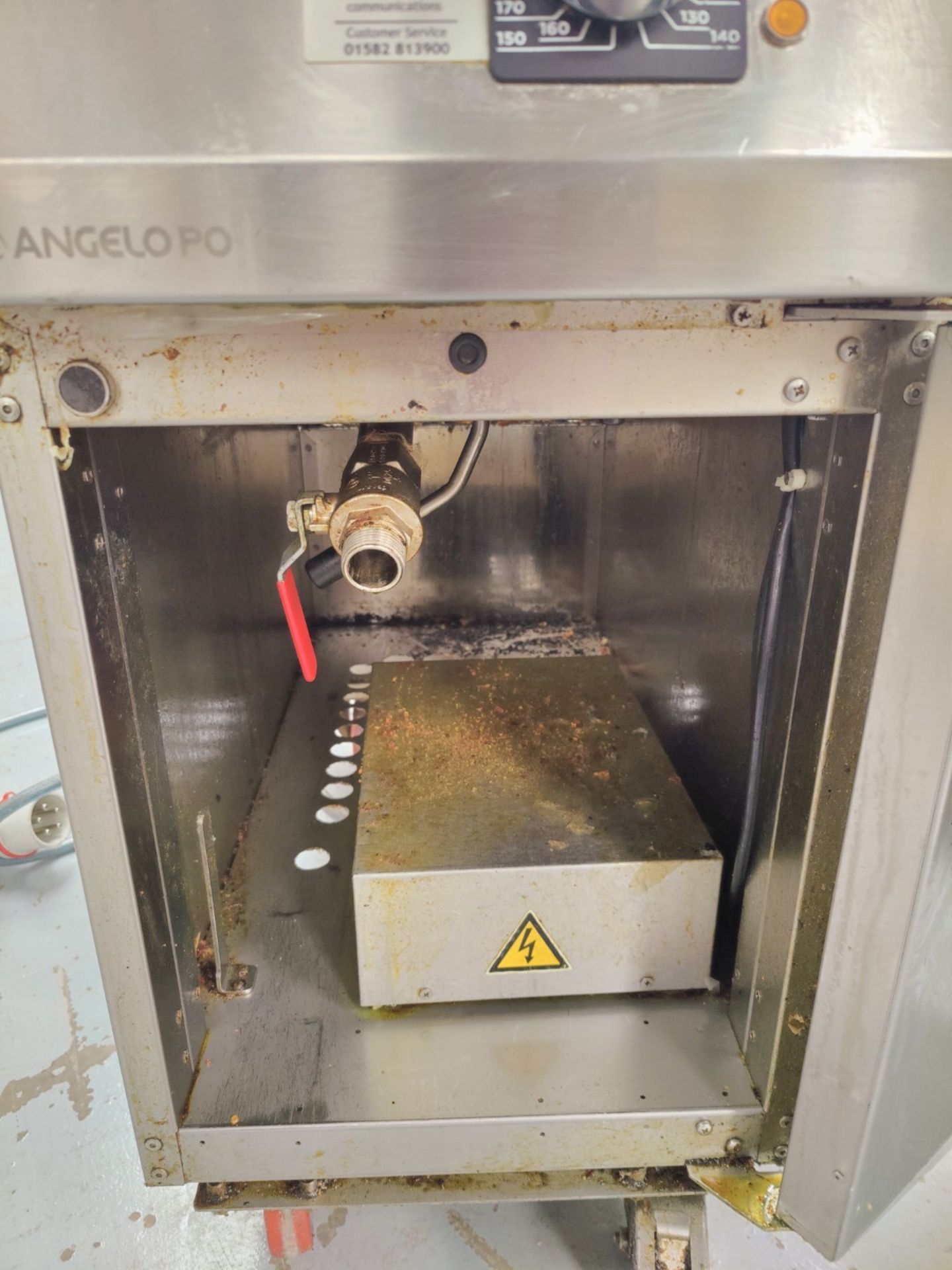 1 x Angelo Po Single Tank Electric Fryer - 3 Phase - Dimensions: H90 x W40 x D91 cms - Image 12 of 14