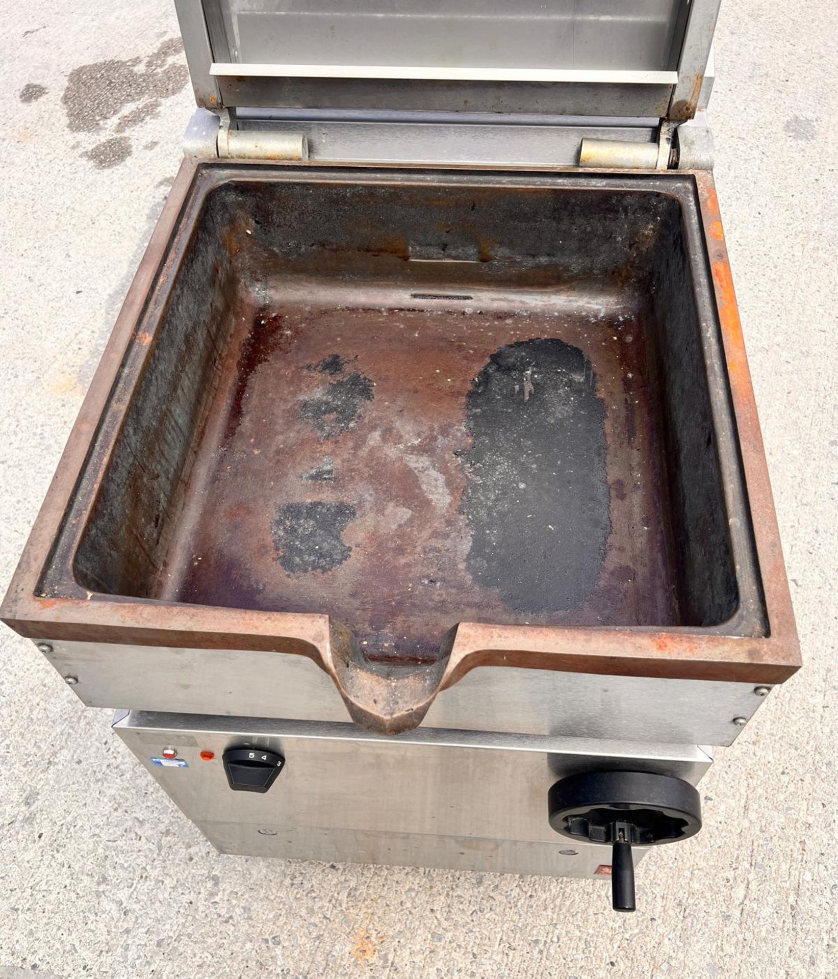 1 x Falcon G2962 Natural Gas Tilting Bratt Pan - Image 13 of 21