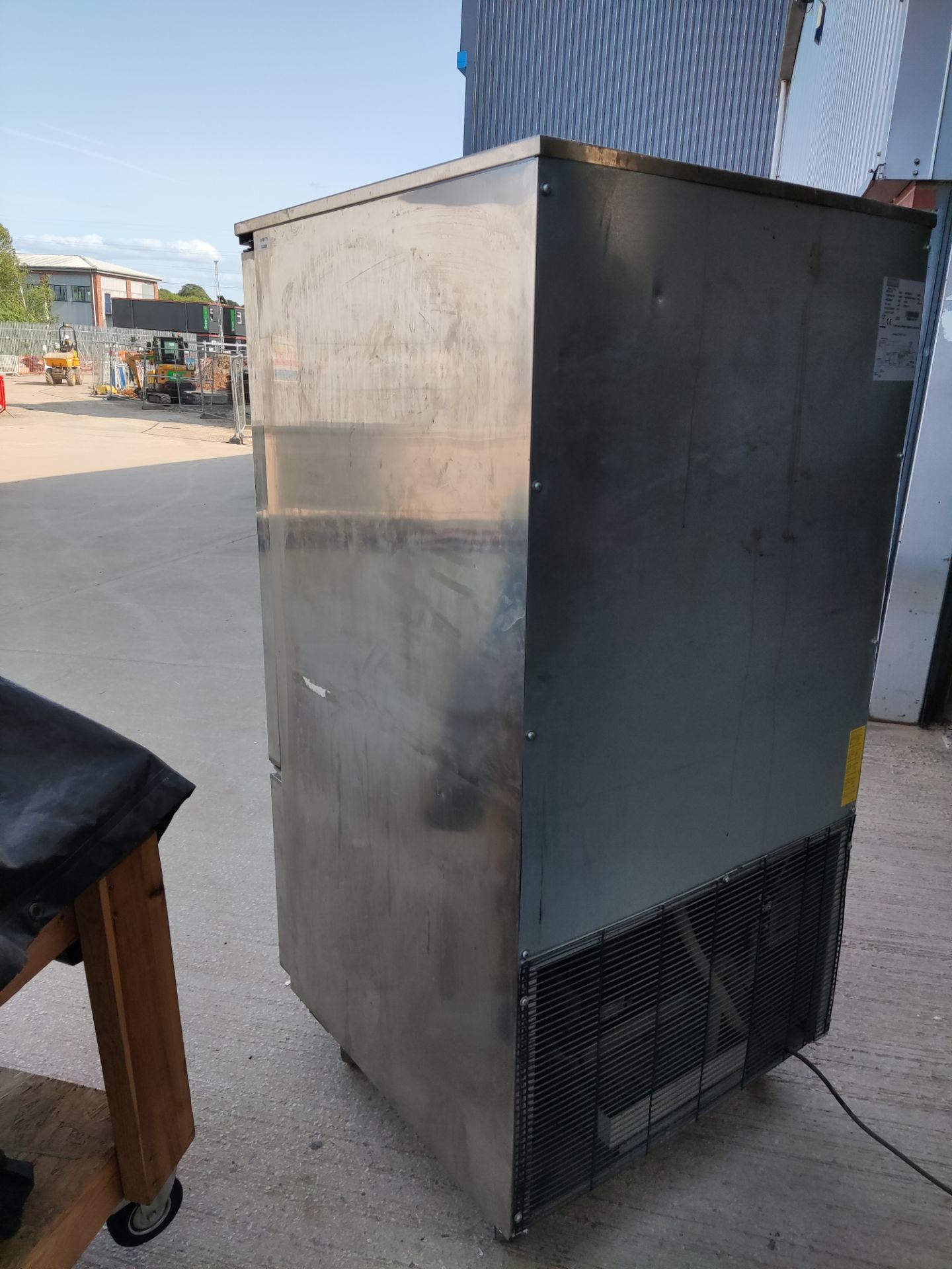 1 x POLAR Dn494 Blast Chiller - RRP £2,965.00 - Image 11 of 16