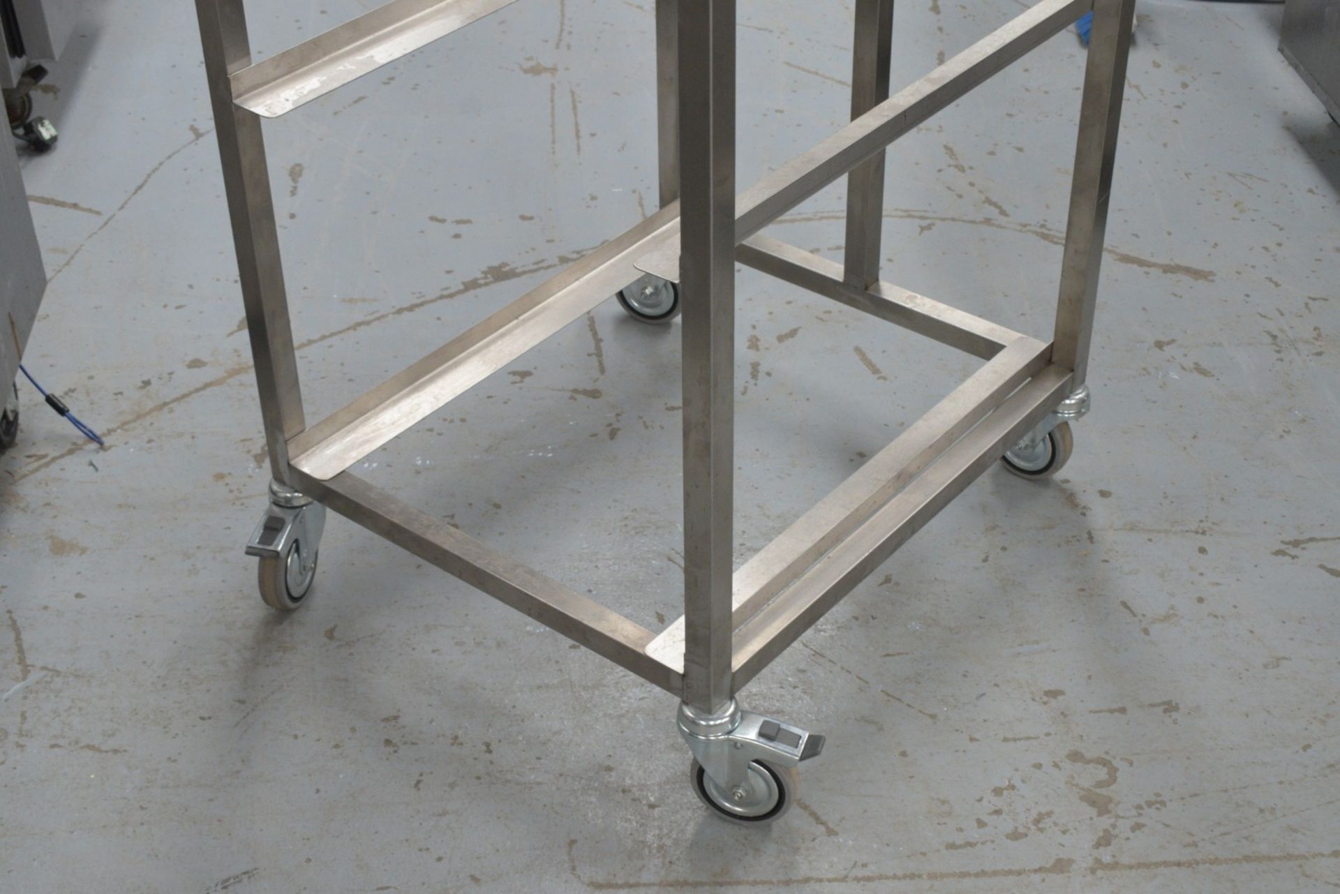 1 x Stainless Steel Mobile Tray Rack on Castors - Dimensions: H180 x W57 x D66 cms - Image 6 of 9